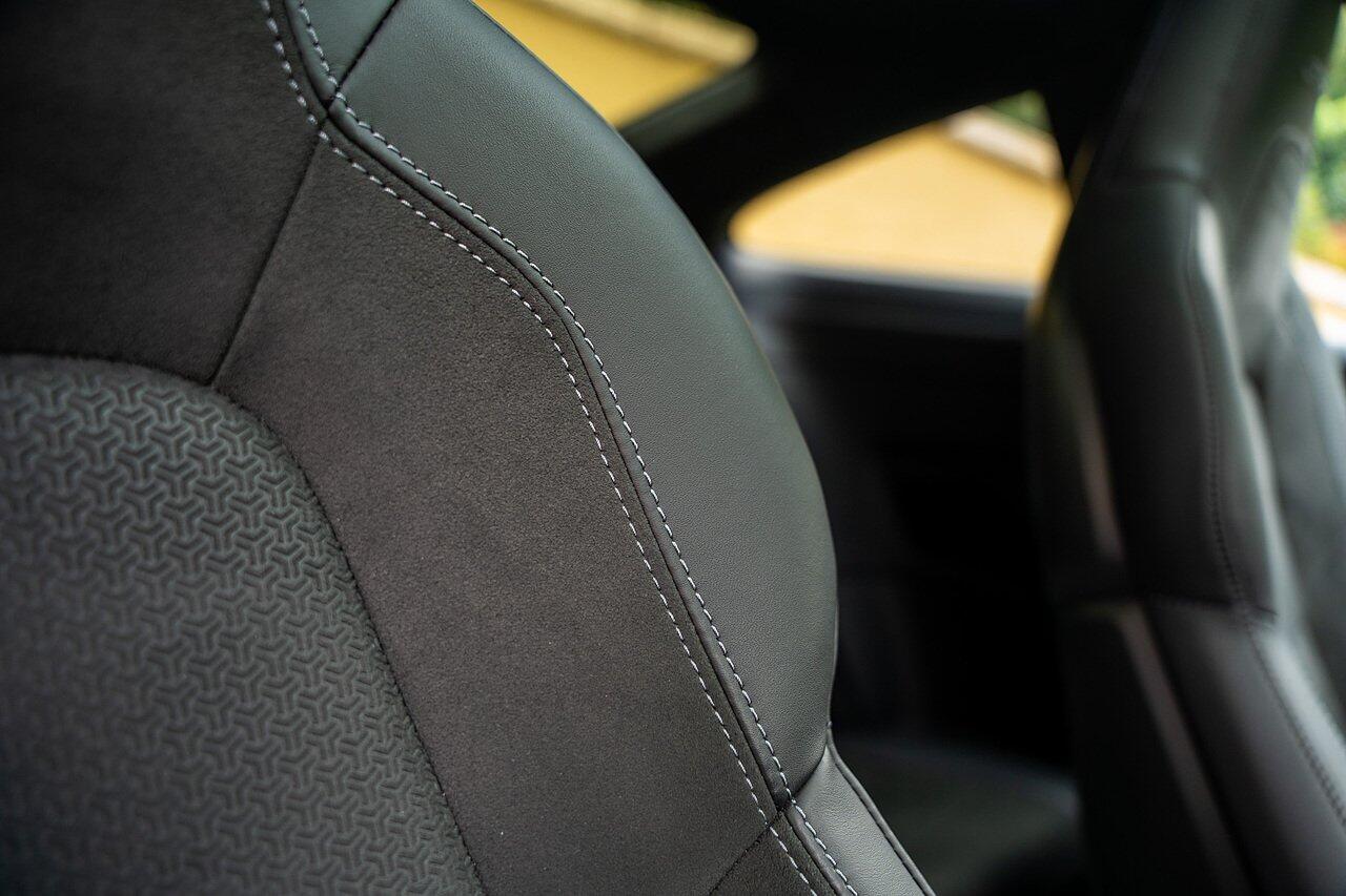 Porsche 911 view 52