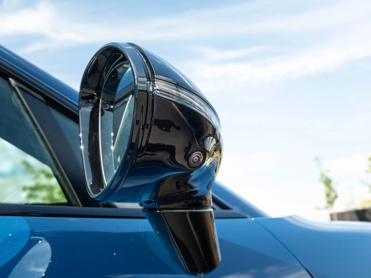 Porsche Cayenne view 18