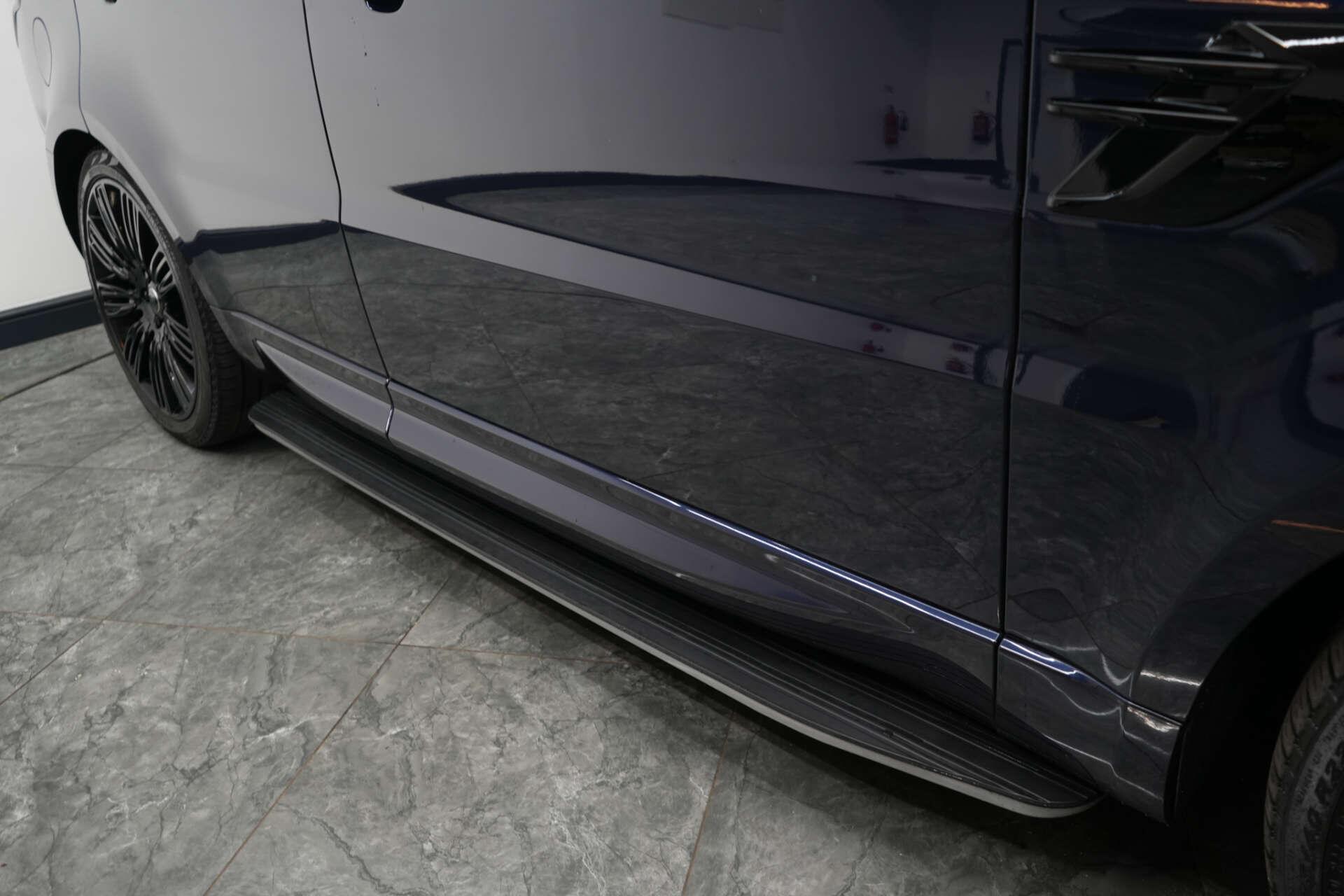 Land Rover Range Rover Sport view 8