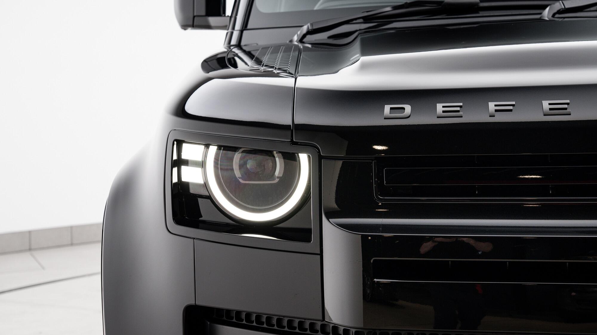 Land Rover Defender view 8
