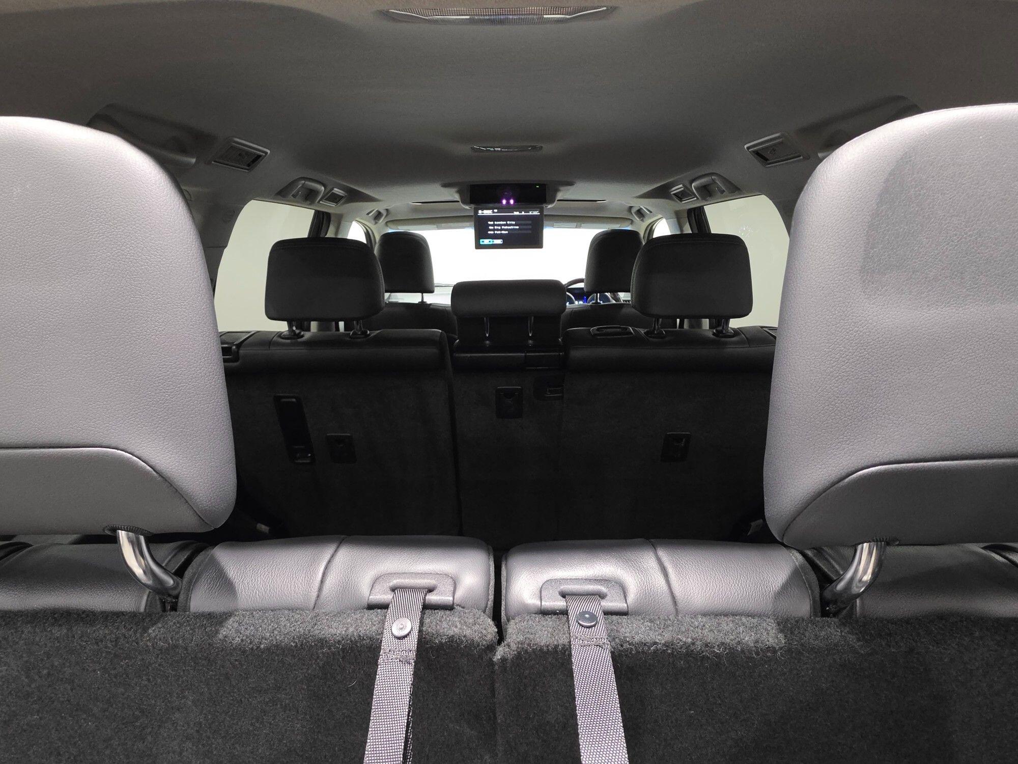 Toyota Land Cruiser view 101