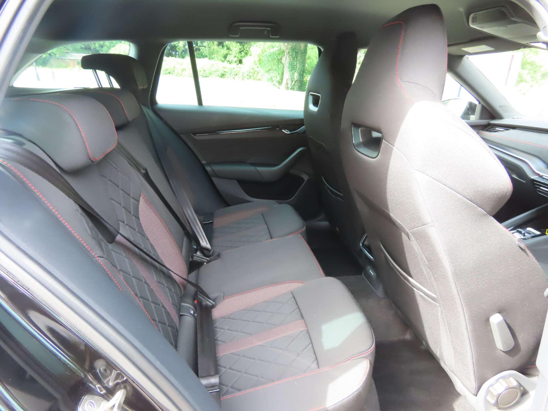 Skoda Octavia view 9