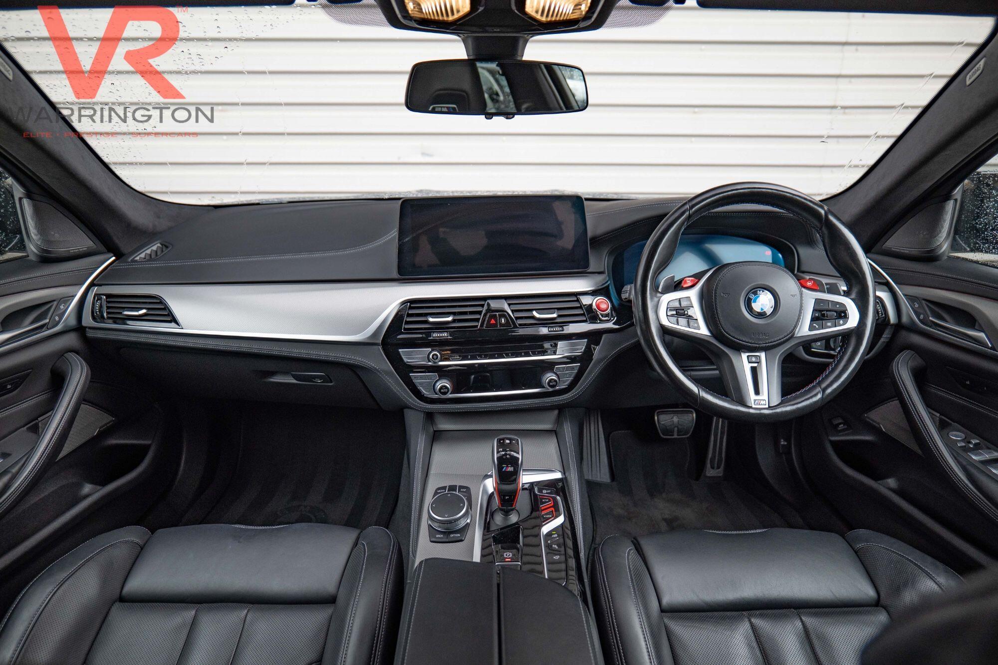 BMW M5 view 2