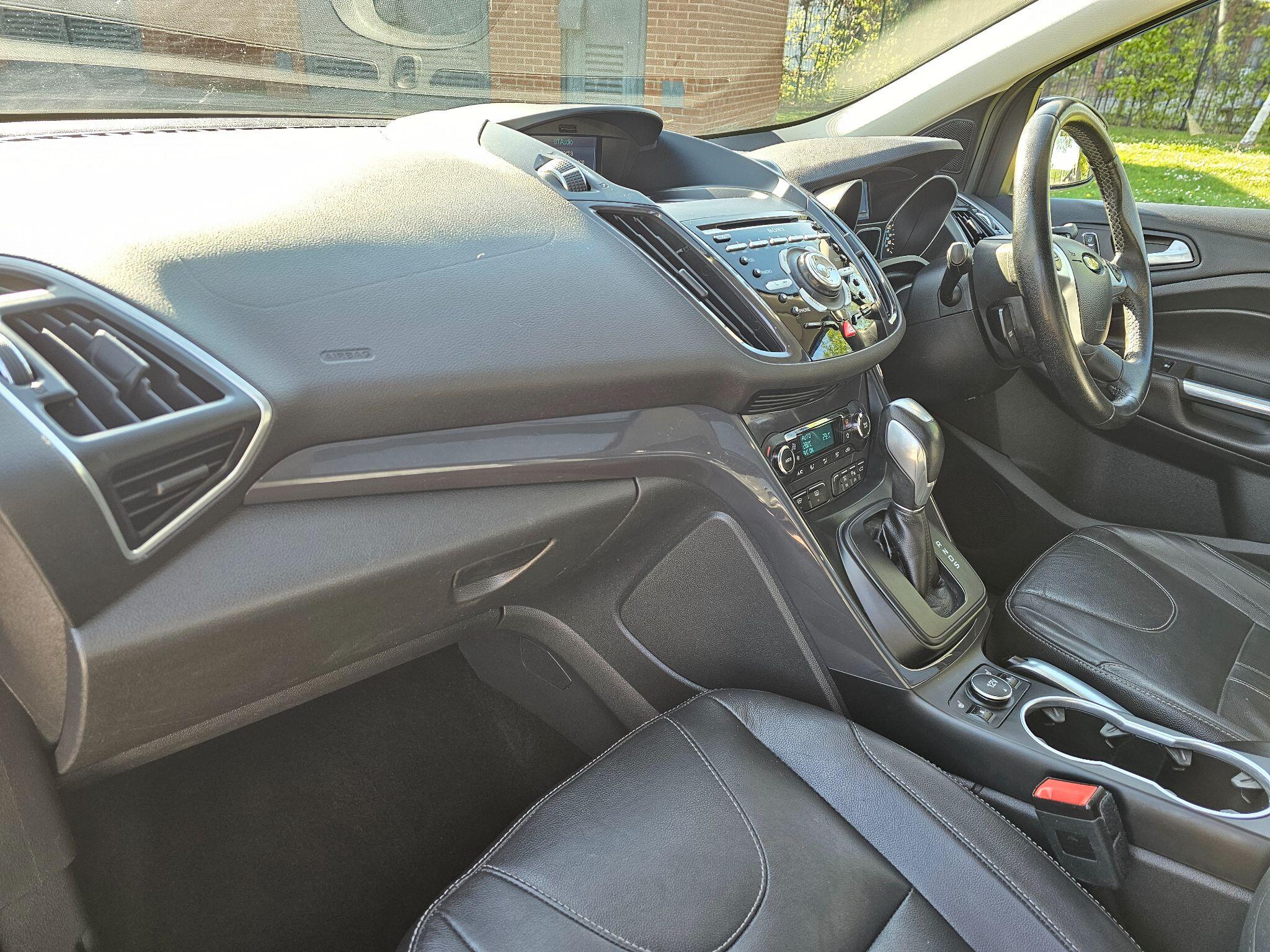 Ford Kuga view 23