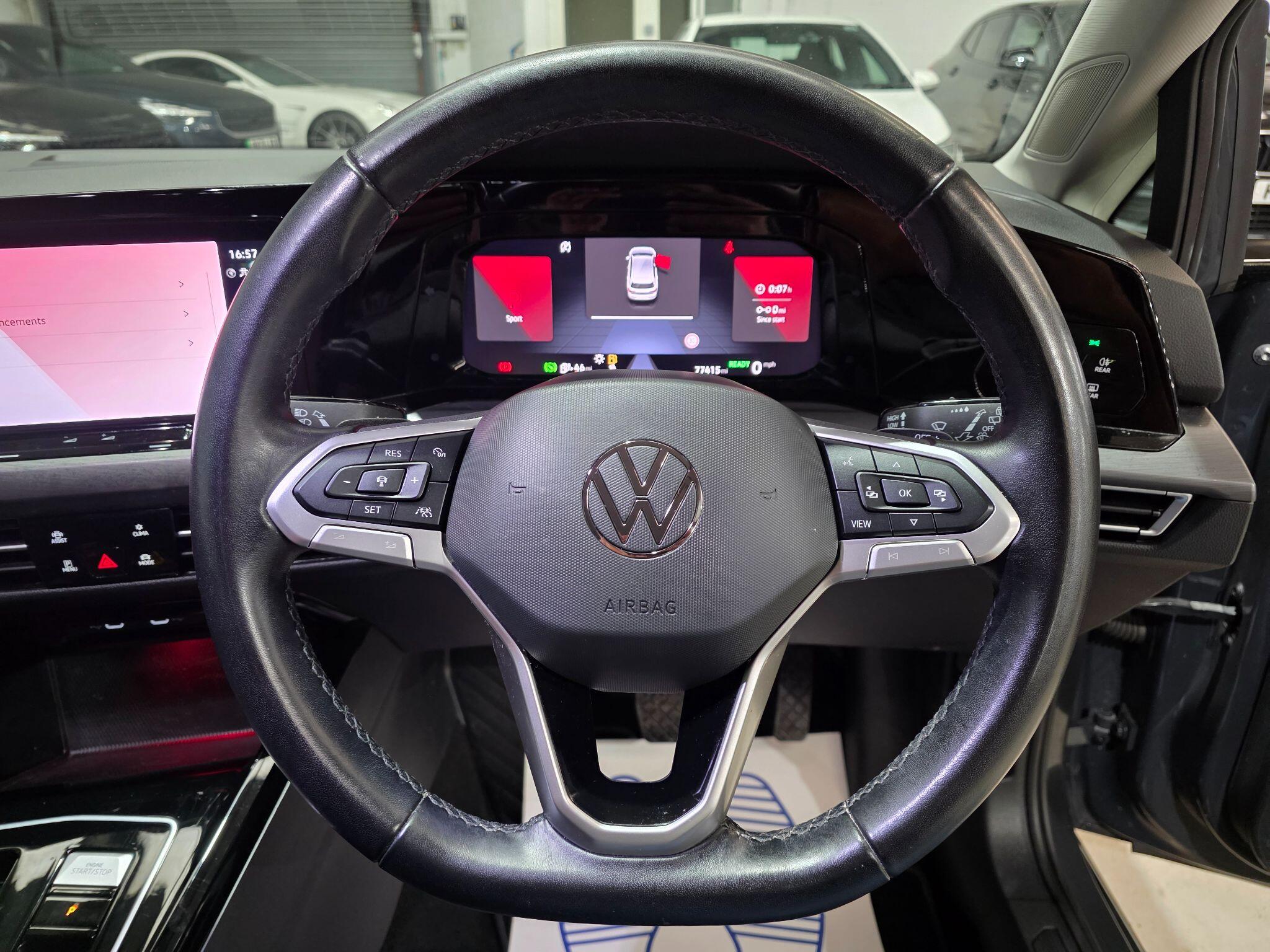 Volkswagen Golf view 15