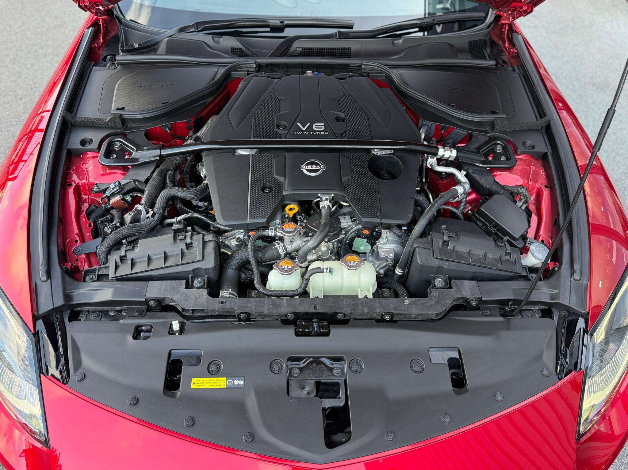 Nissan Fairlady view 66