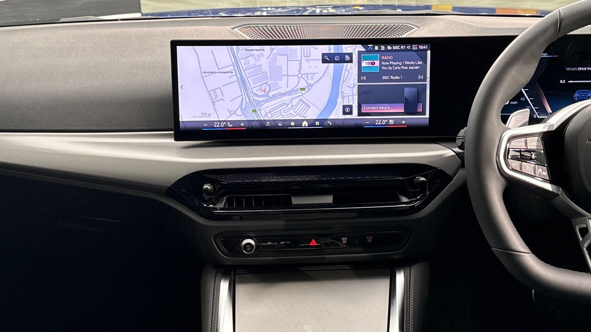 BMW 2 Series view 8