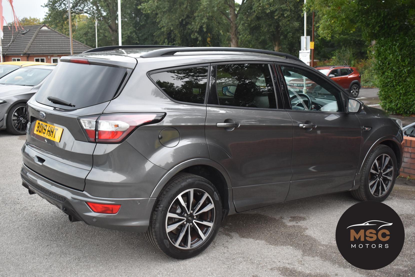 Ford Kuga view 17