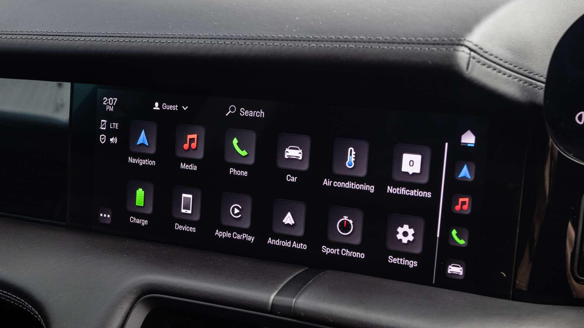Porsche Taycan view 21