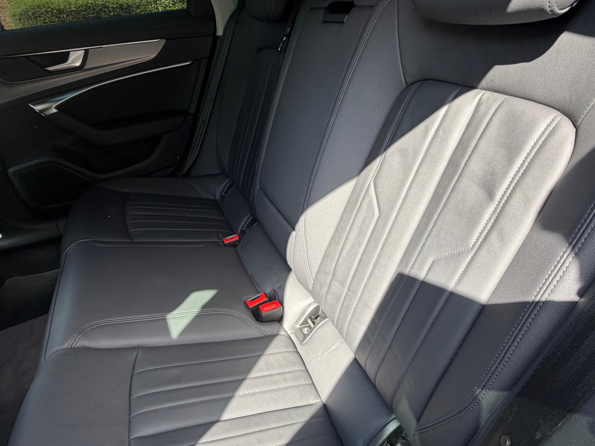 Audi A6 Saloon view 28