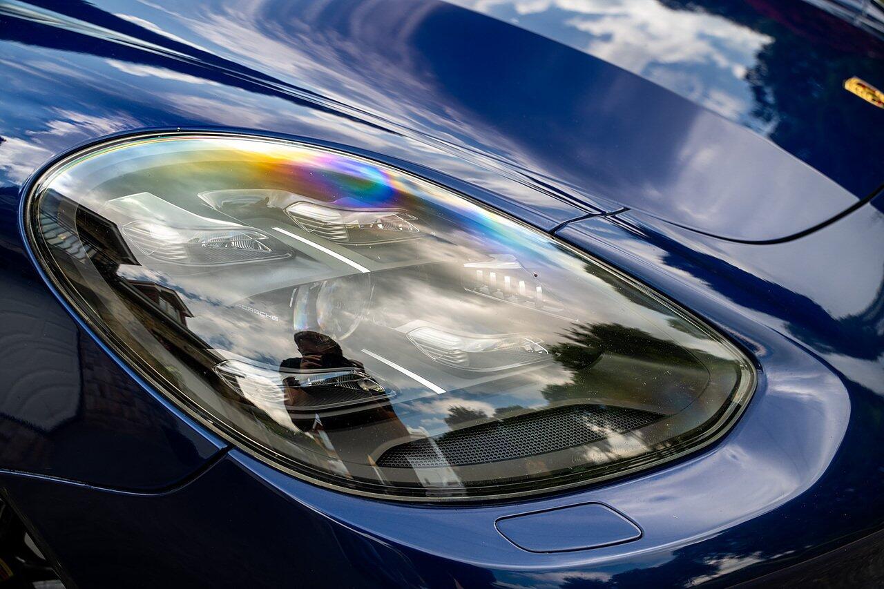 Porsche Panamera view 28