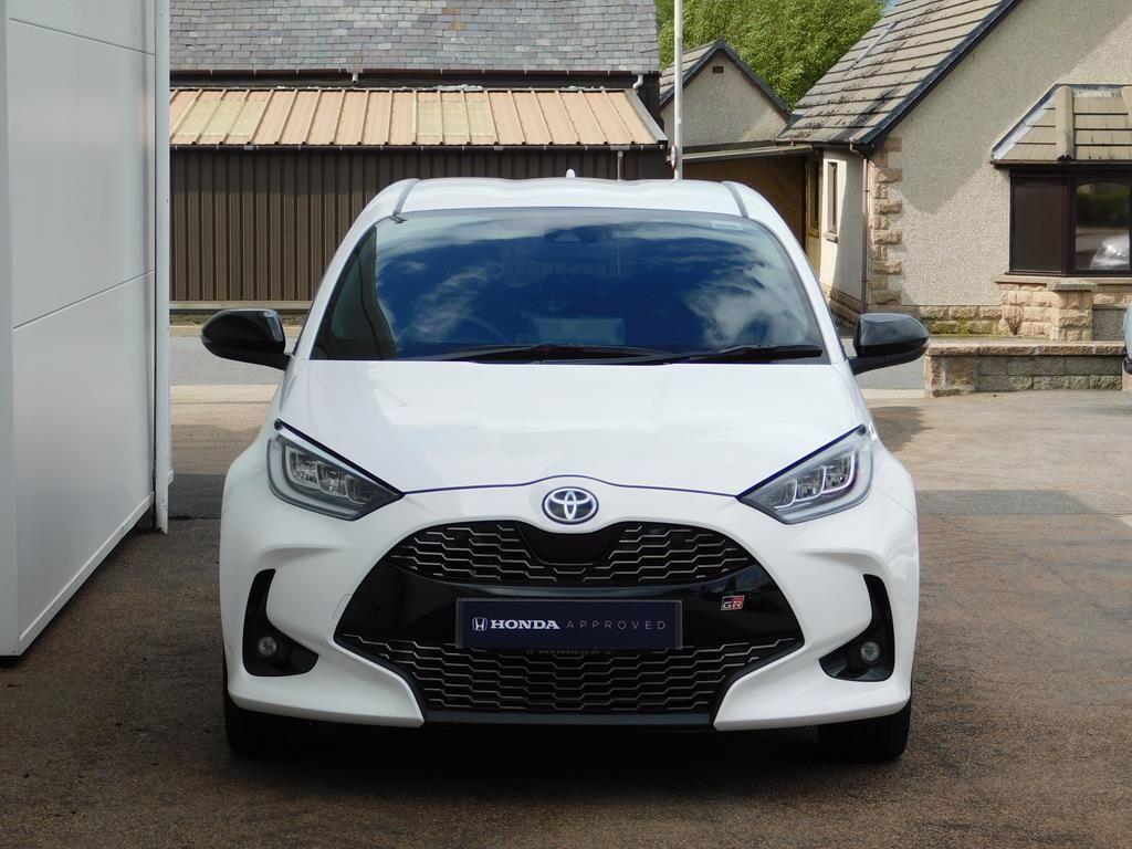 Yaris
