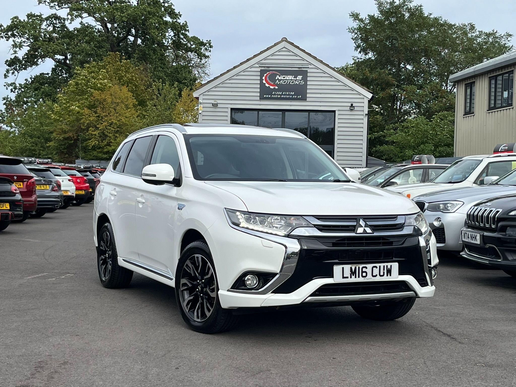 Mitsubishi Outlander main image