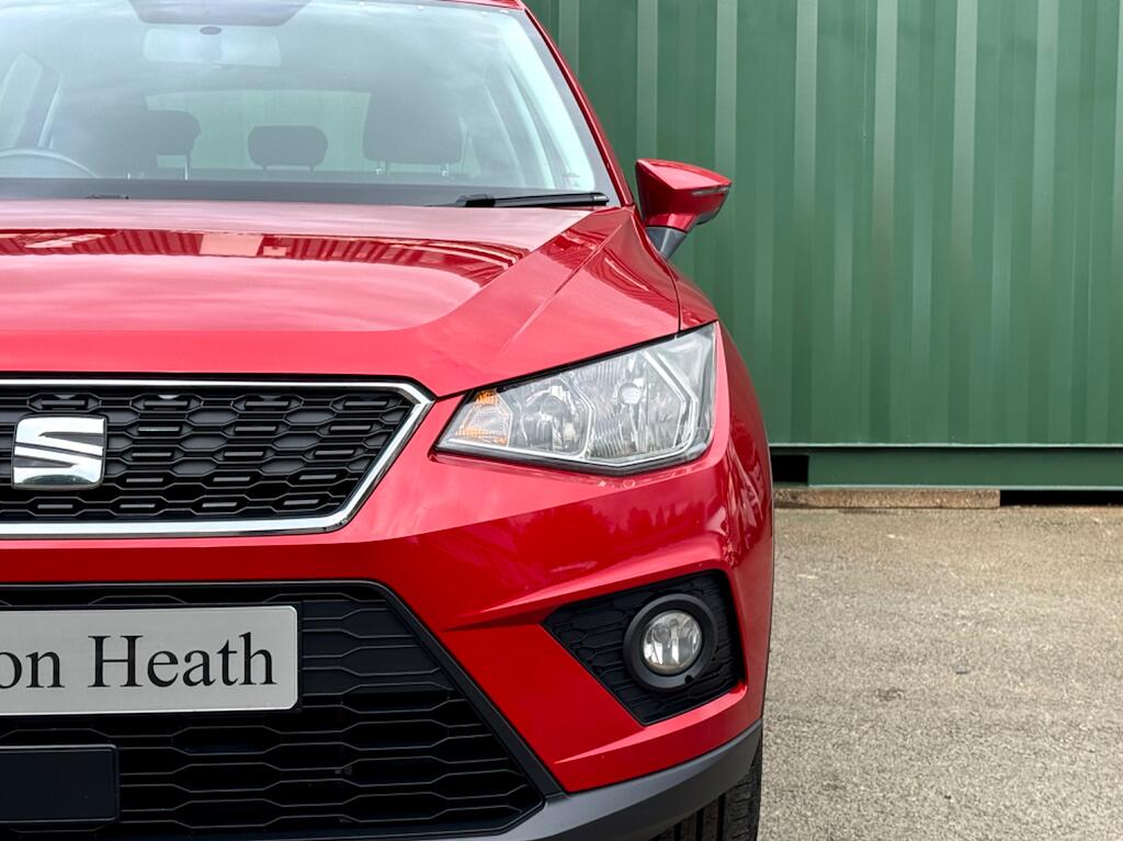 Seat Arona view 8