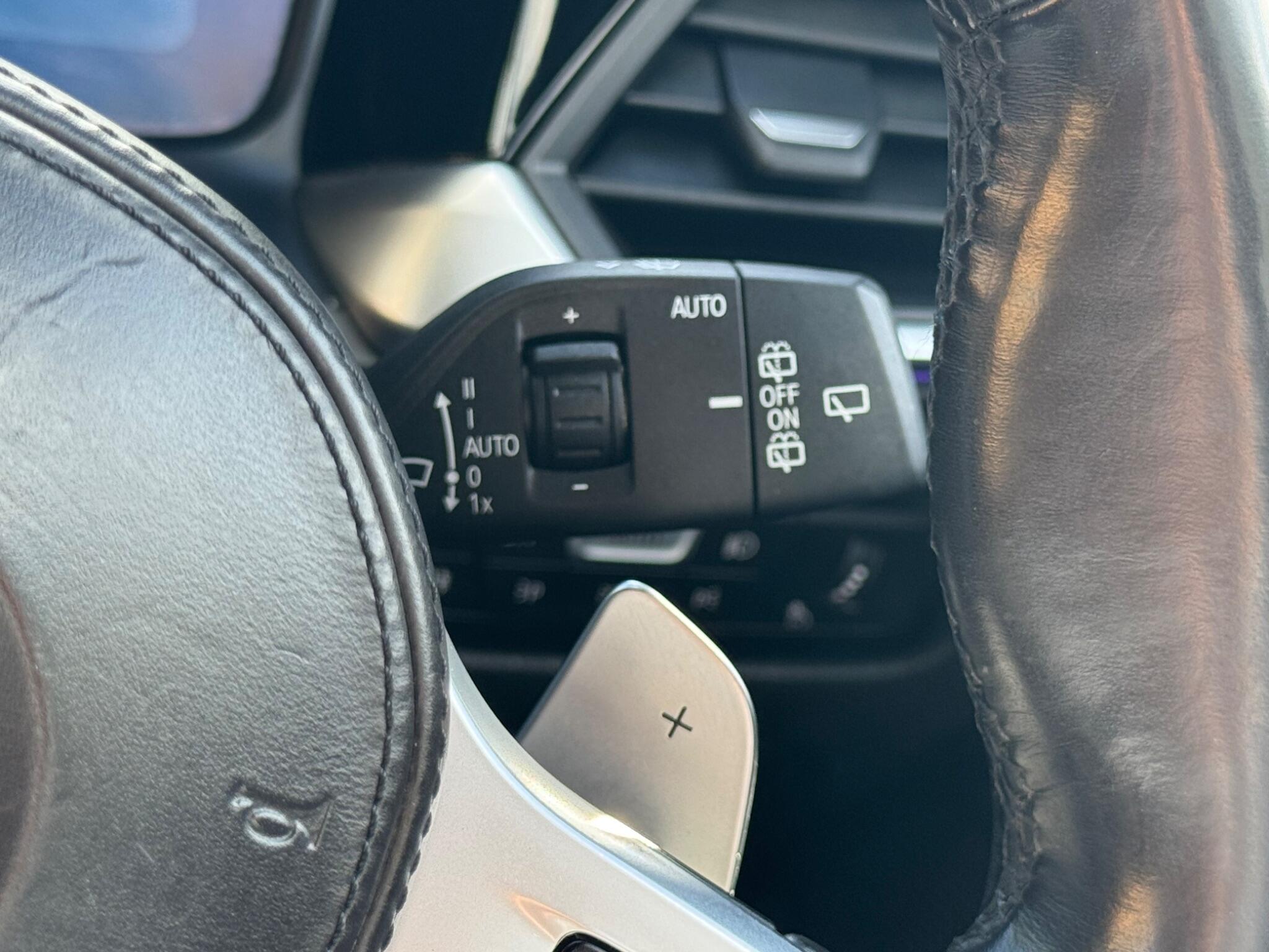 BMW 3 Series view 31