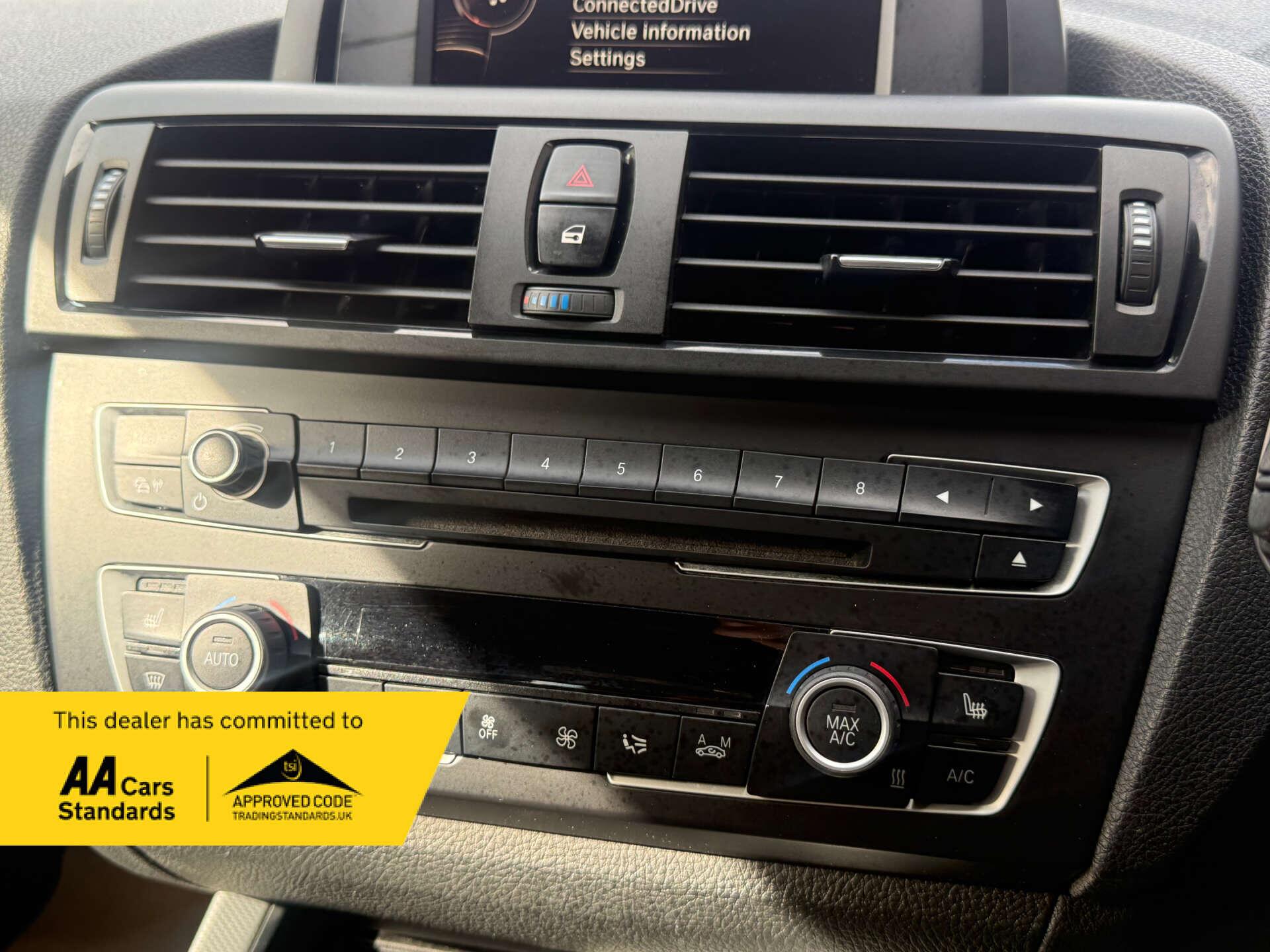 BMW 1 Series view 41