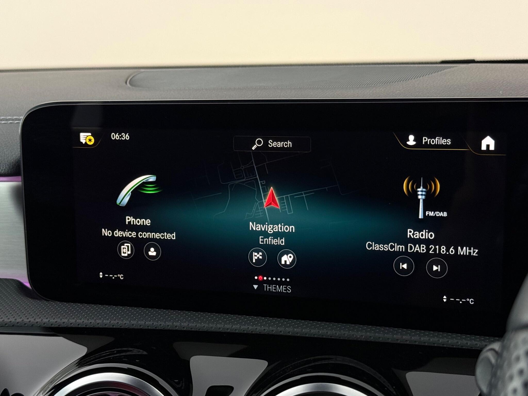 Mercedes-Benz Cla view 27