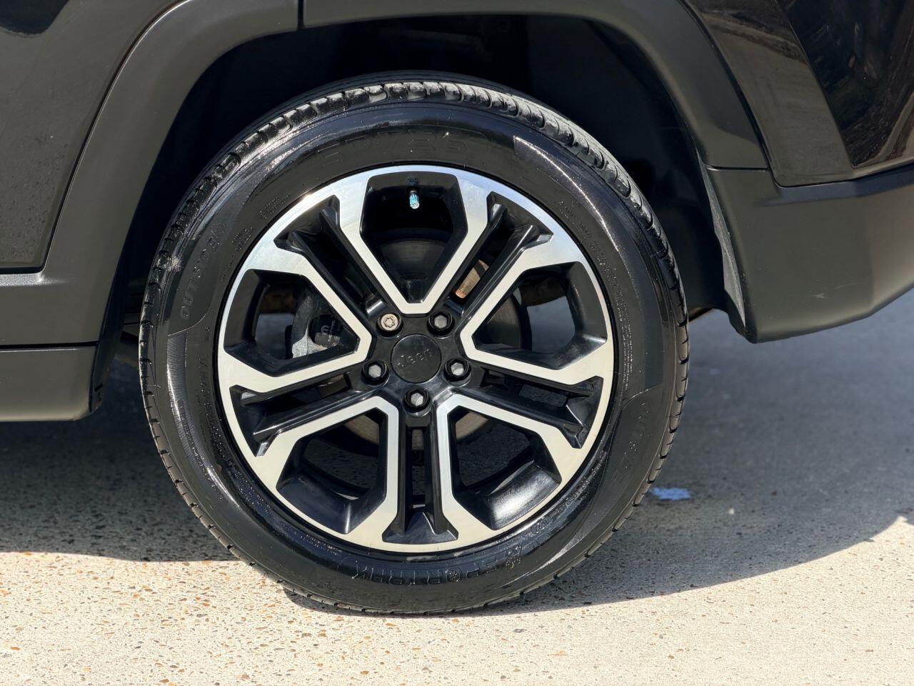Jeep Compass view 12
