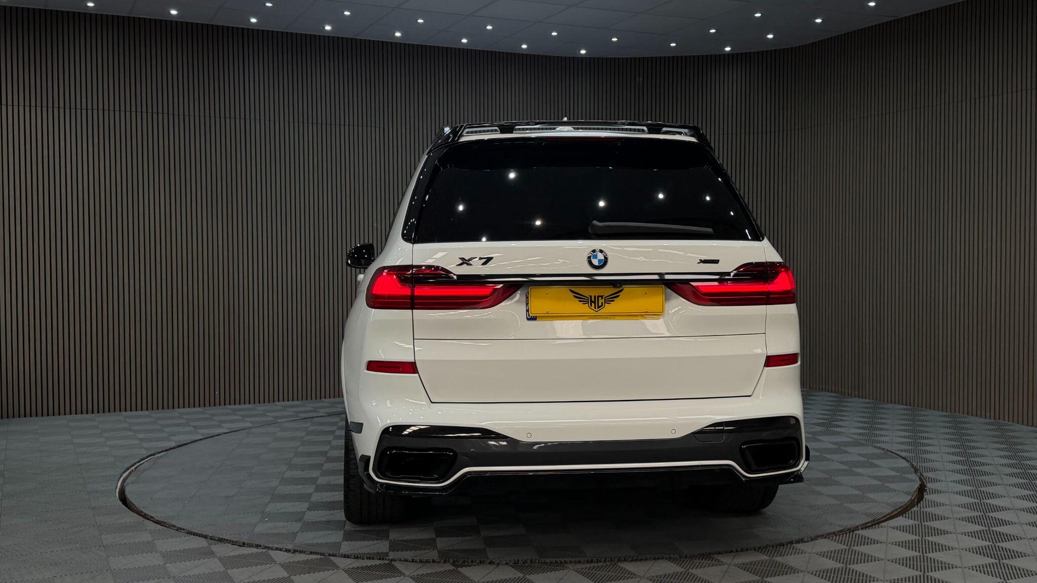 BMW X7 view 46