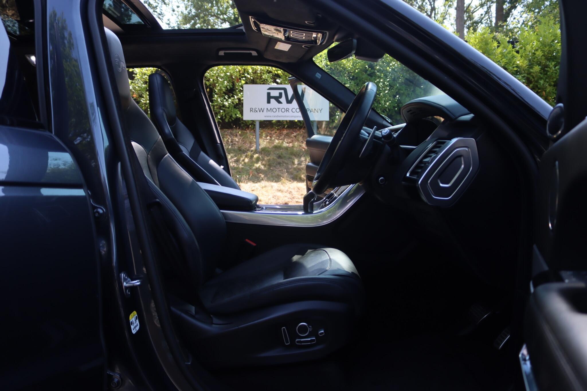Land Rover Range Rover Sport view 70