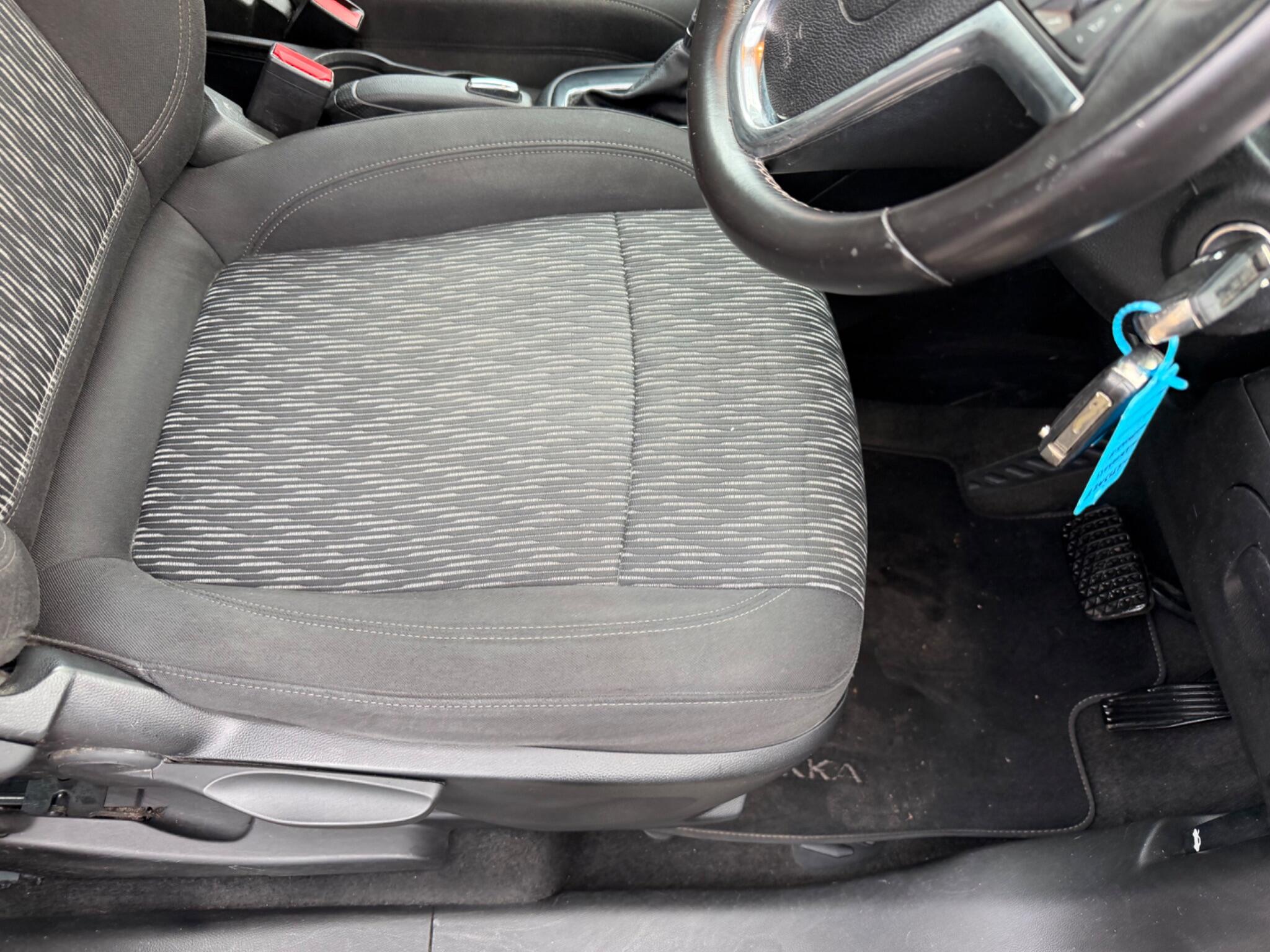Vauxhall Mokka view 13