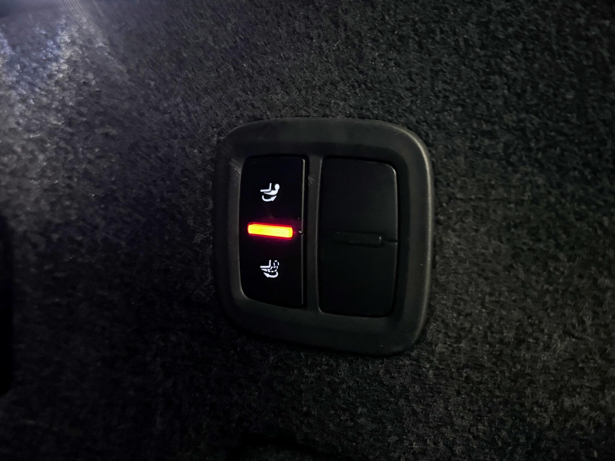 Porsche Cayenne view 22