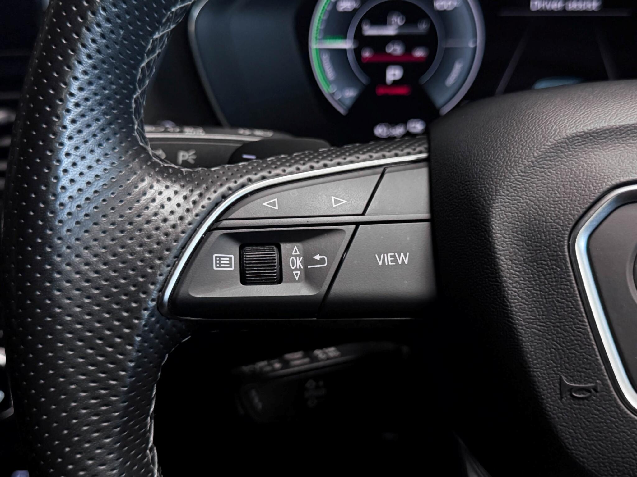 Audi Q5 view 36