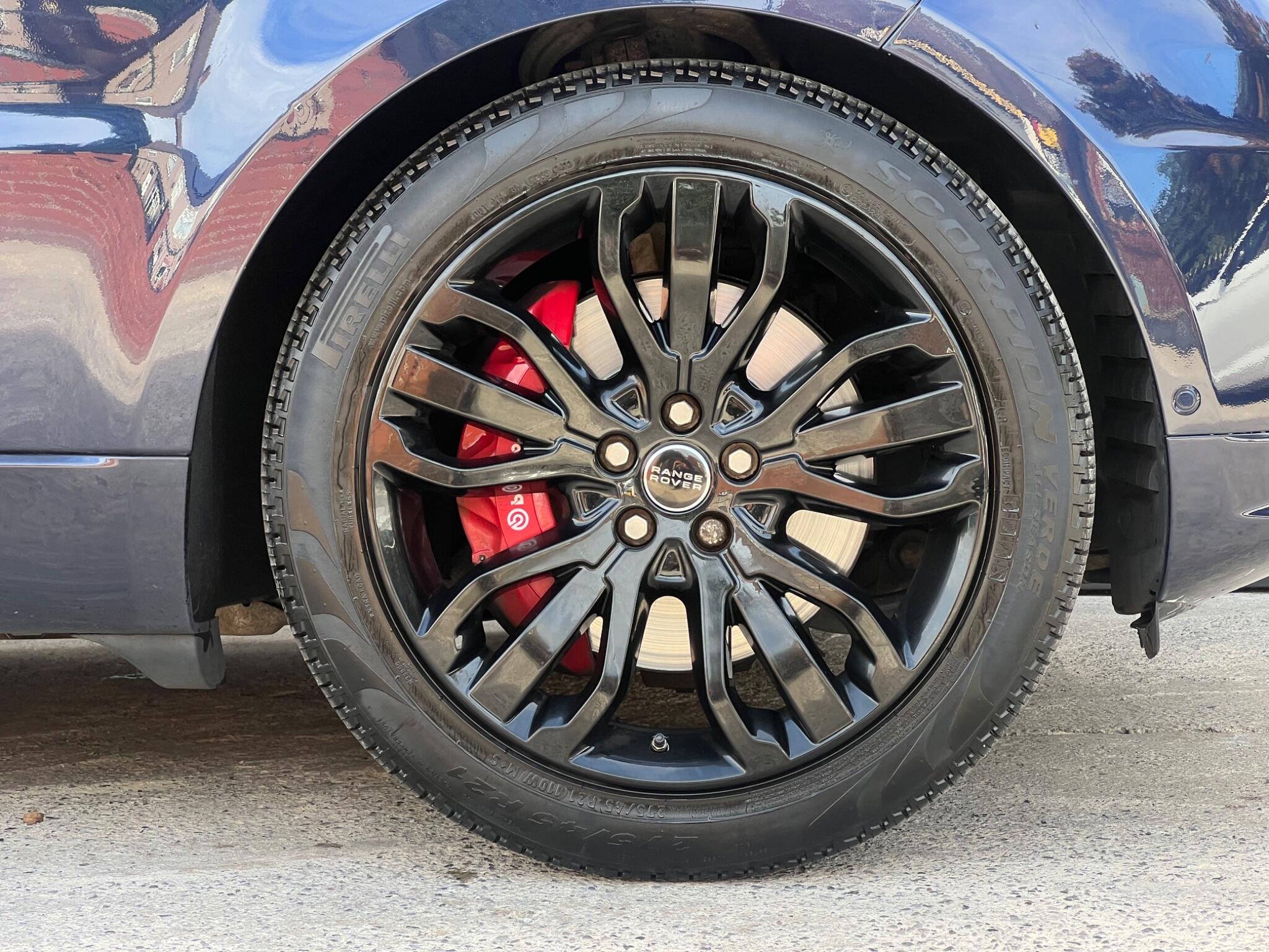 Land Rover Range Rover Sport view 9