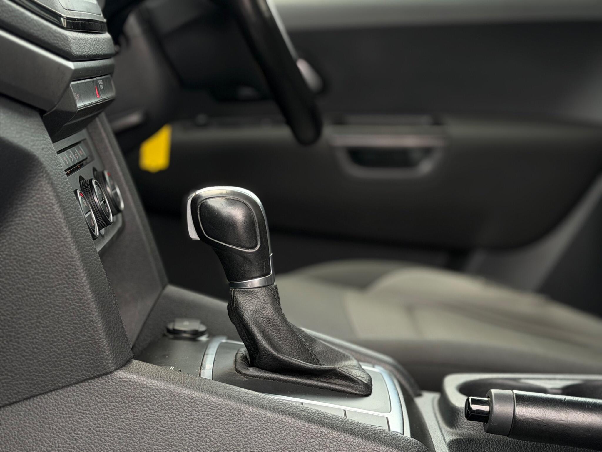 Volkswagen Amarok view 19