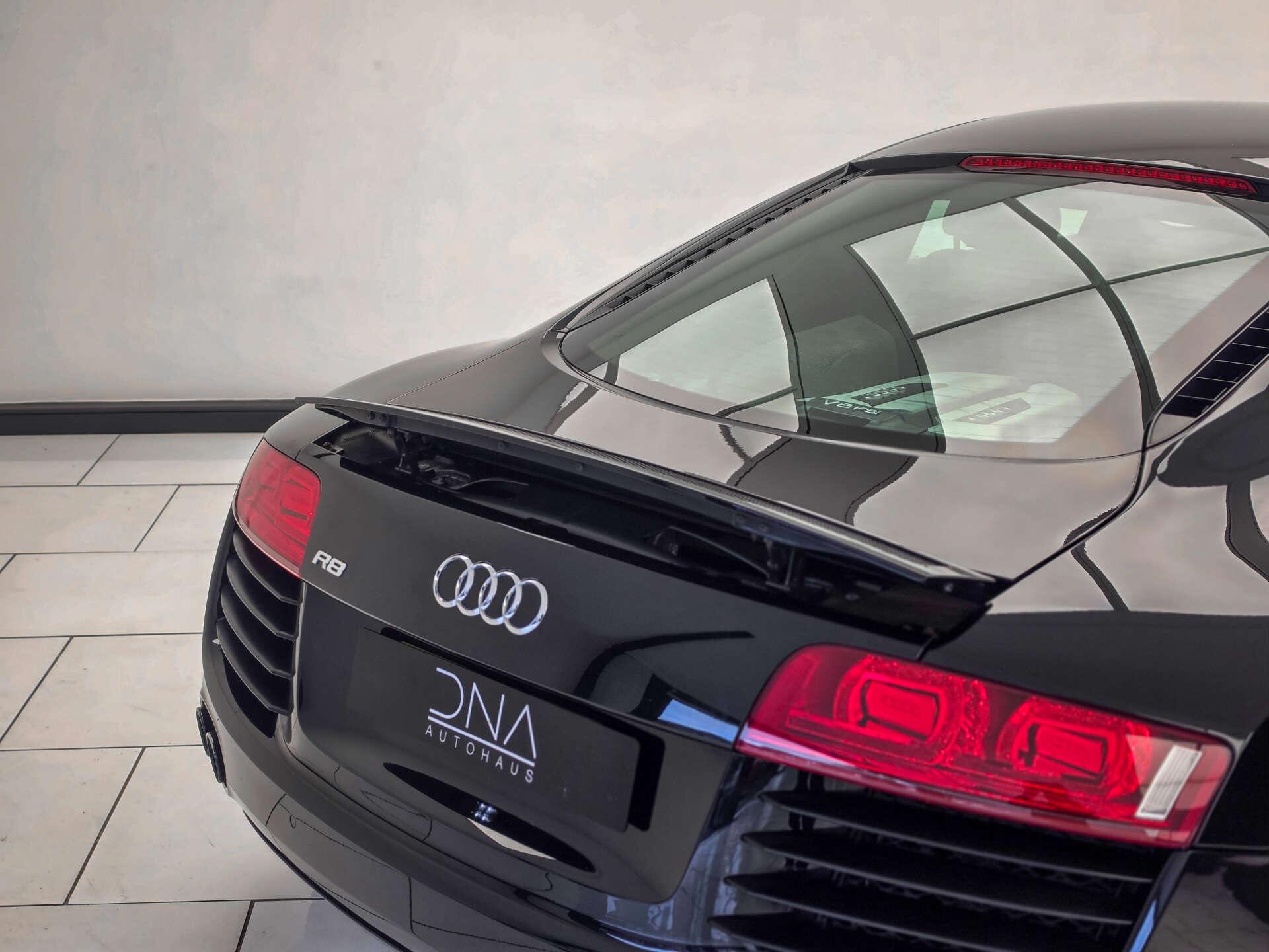 Audi R8 view 35
