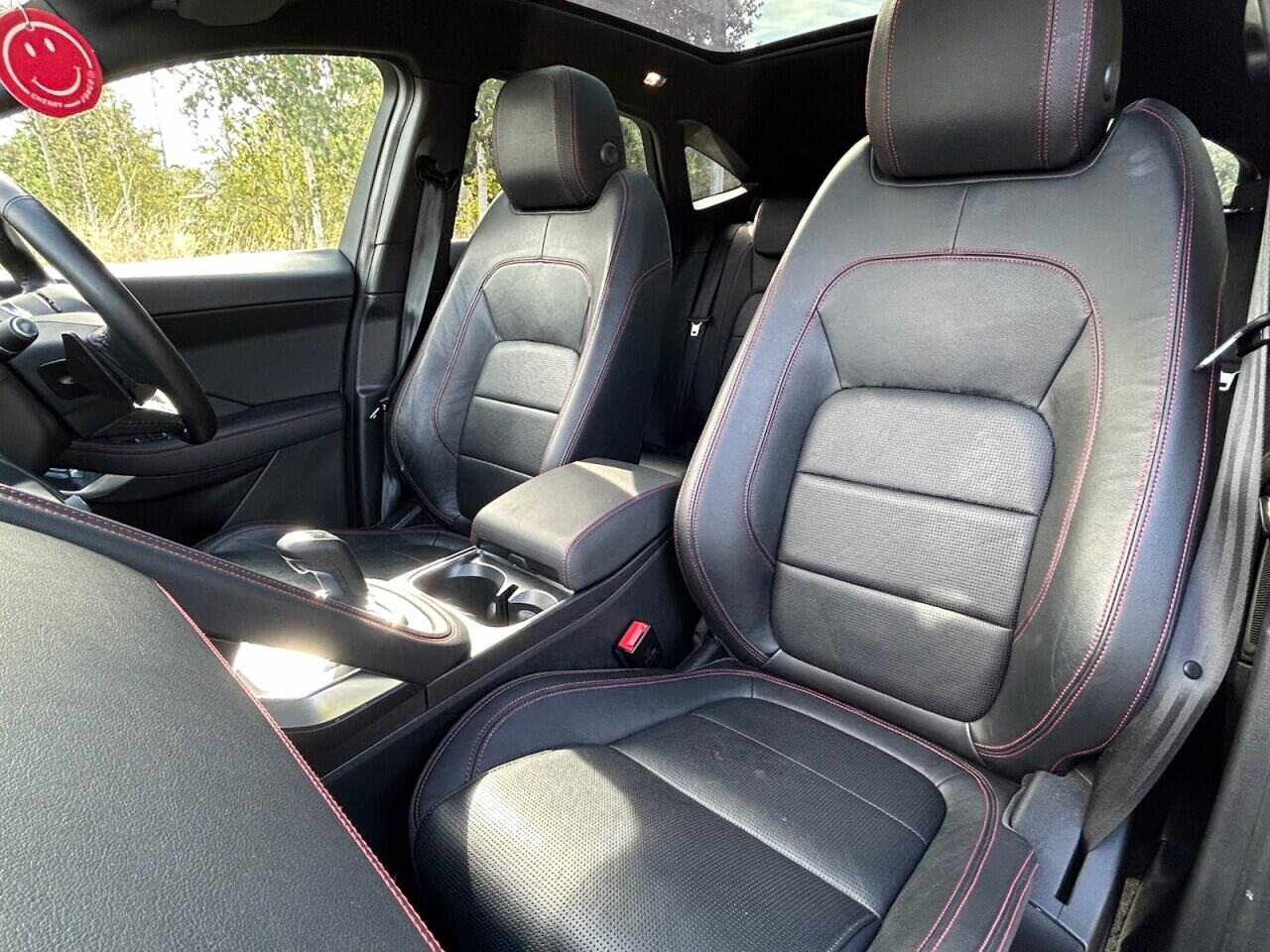 Jaguar E-Pace view 23
