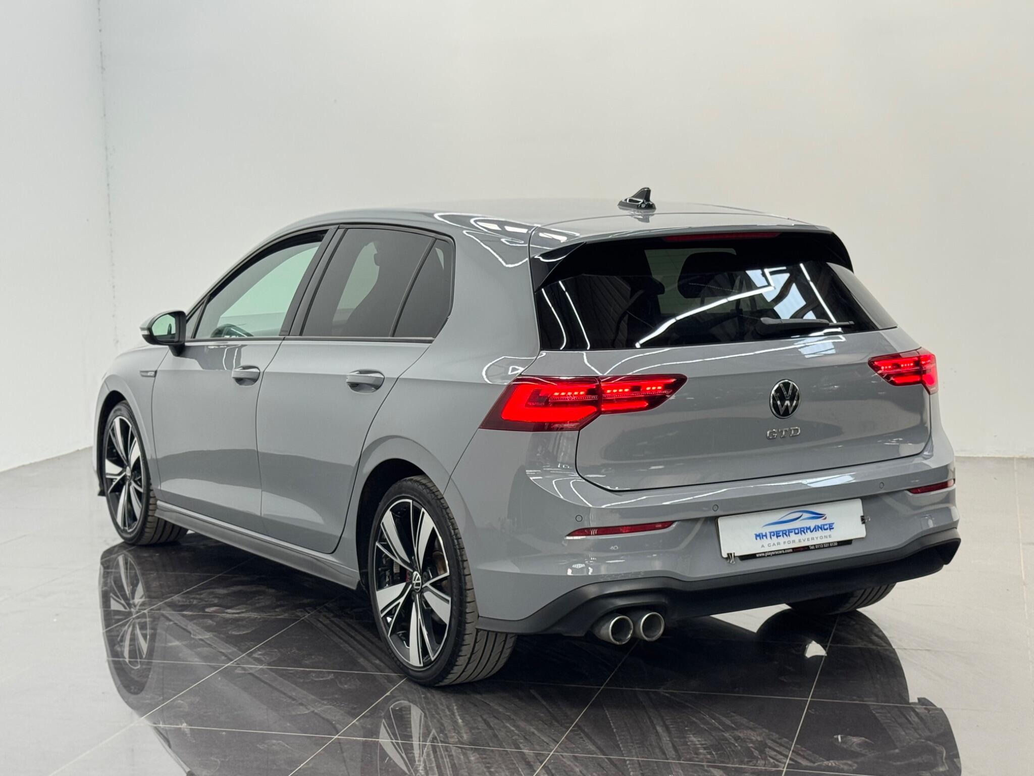 Volkswagen Golf view 52