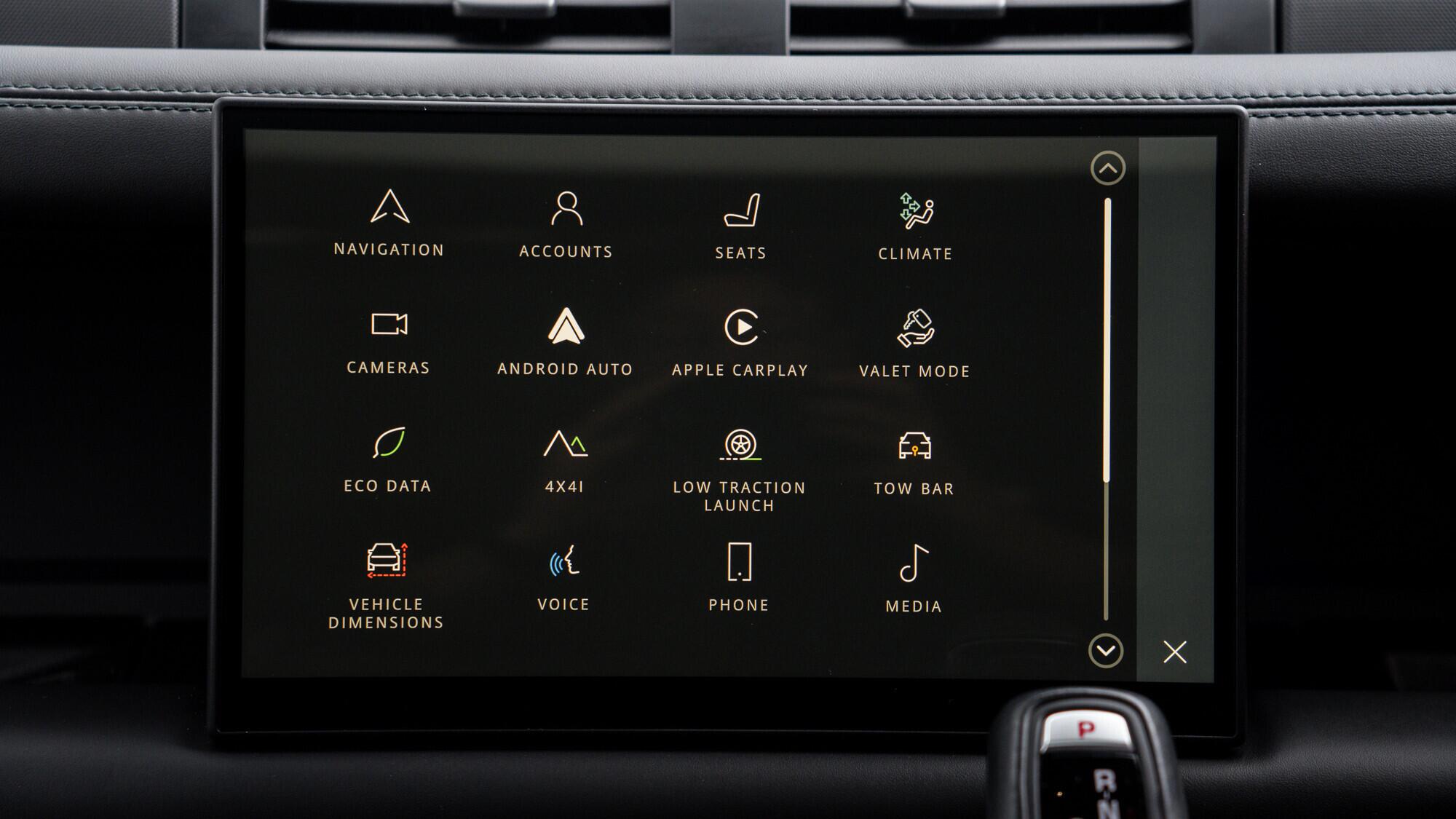 Land Rover Defender view 28