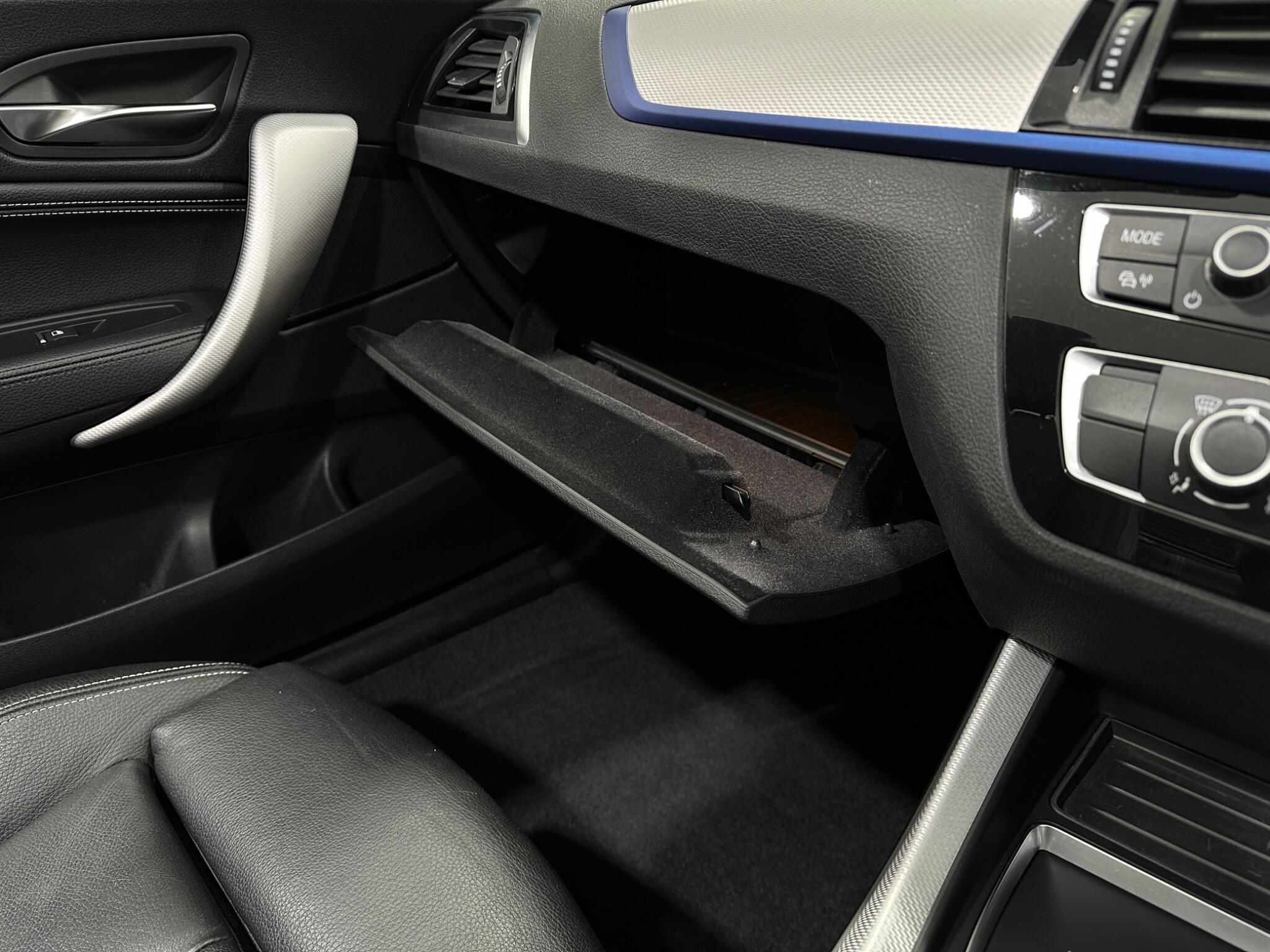 BMW 2 Series view 29