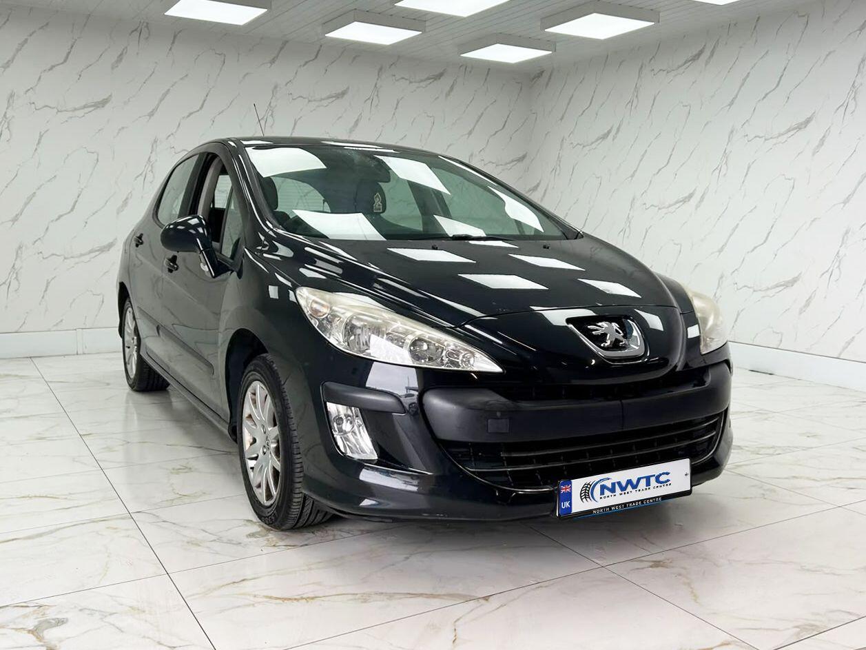 Peugeot 308 view 4
