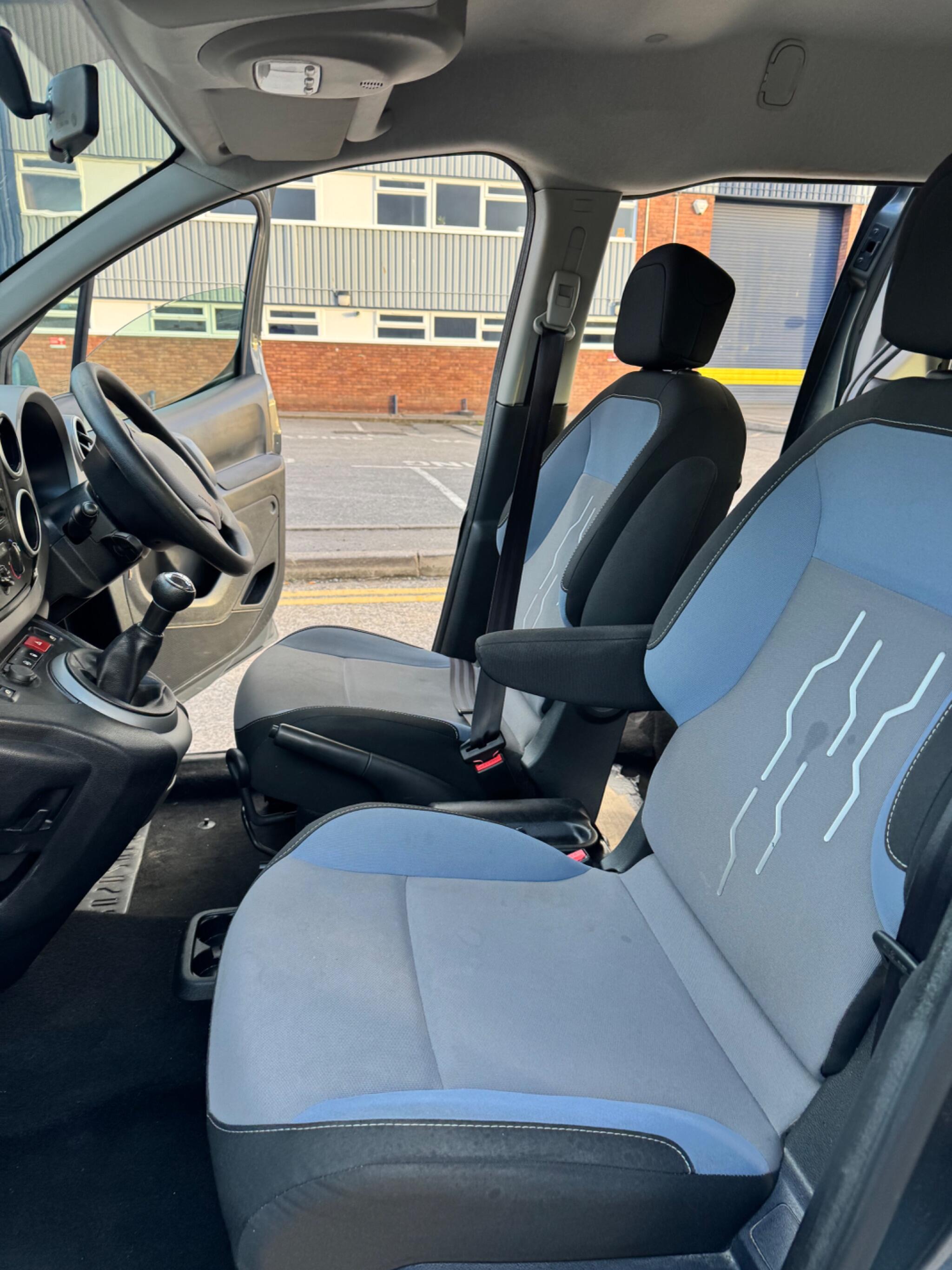 Peugeot Partner Tepee view 40