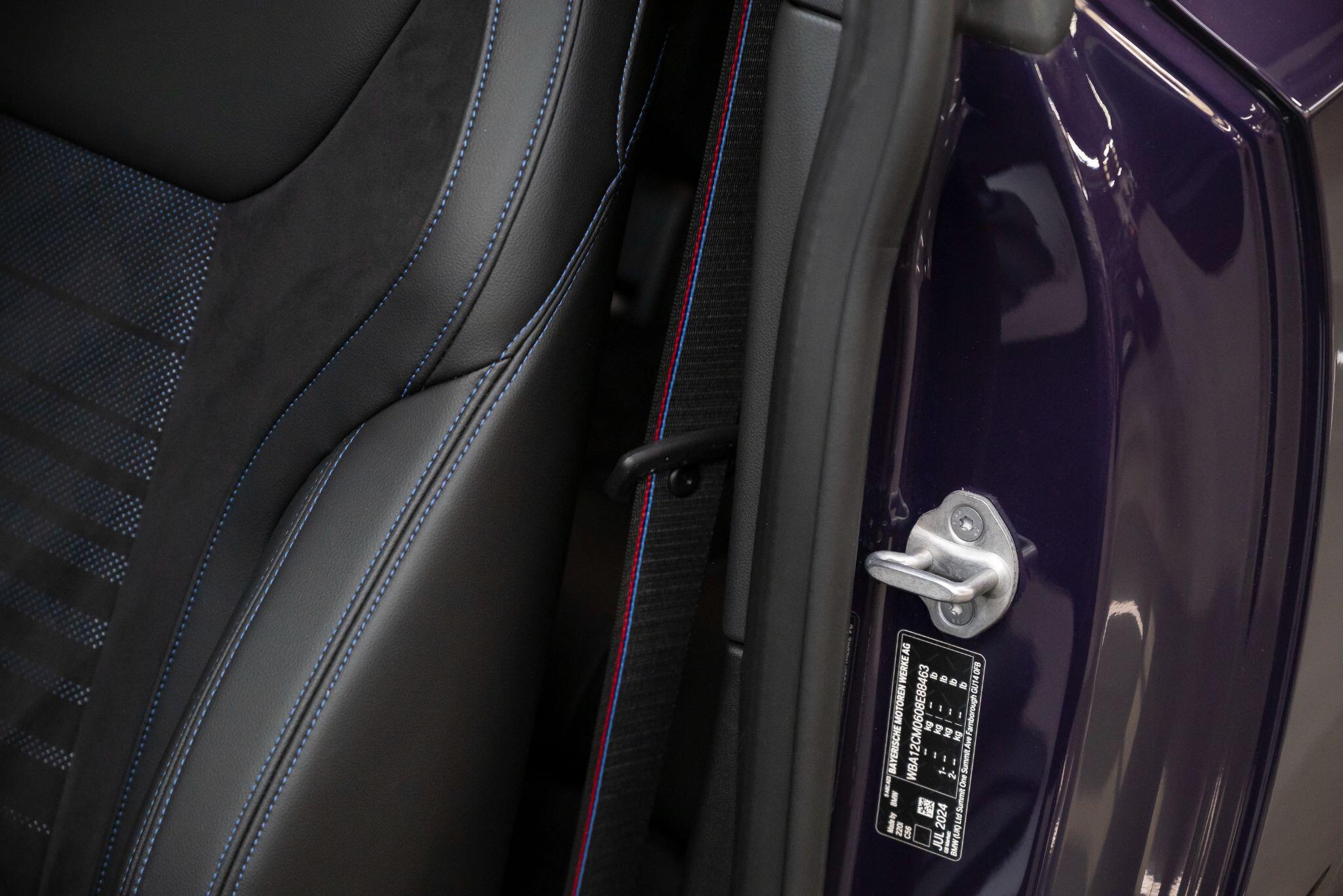 BMW 2 Series view 32