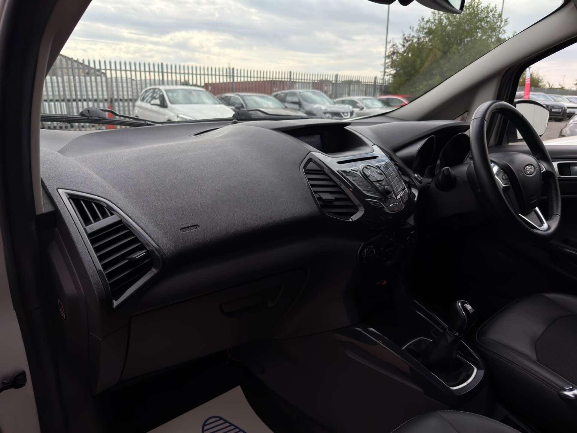 Ford Ecosport view 40