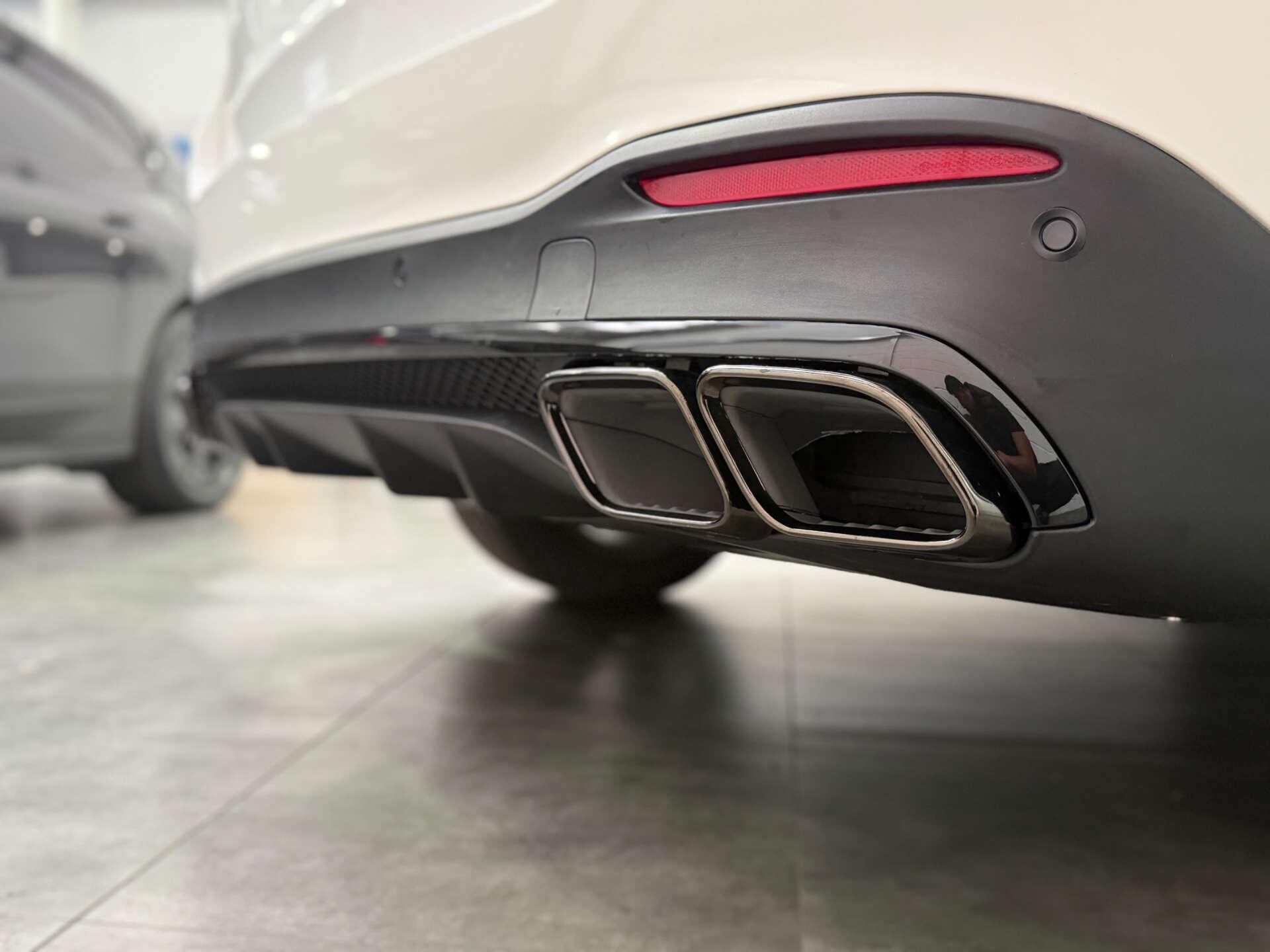 Mercedes-Benz Gle view 10