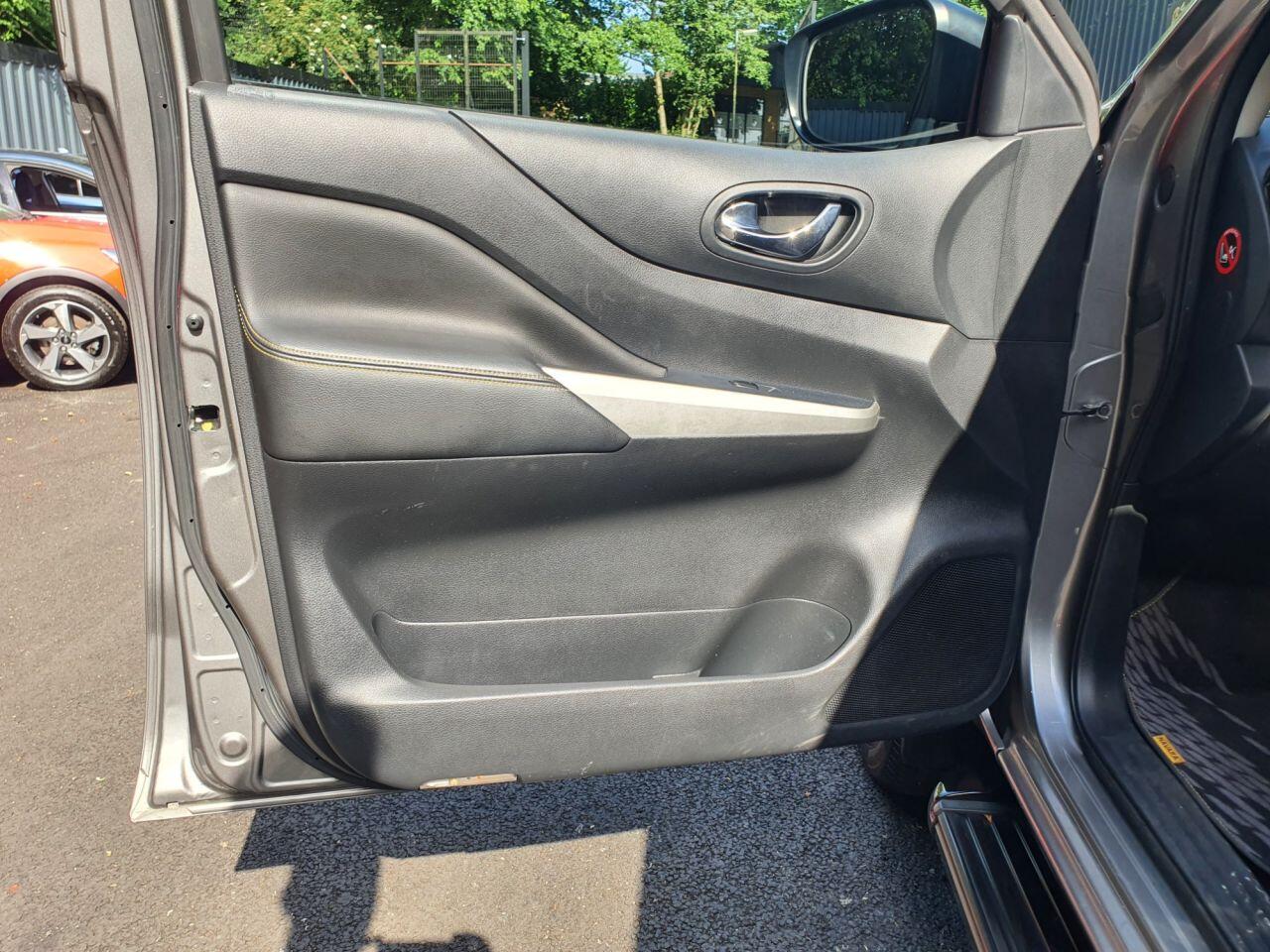 Nissan Navara view 27