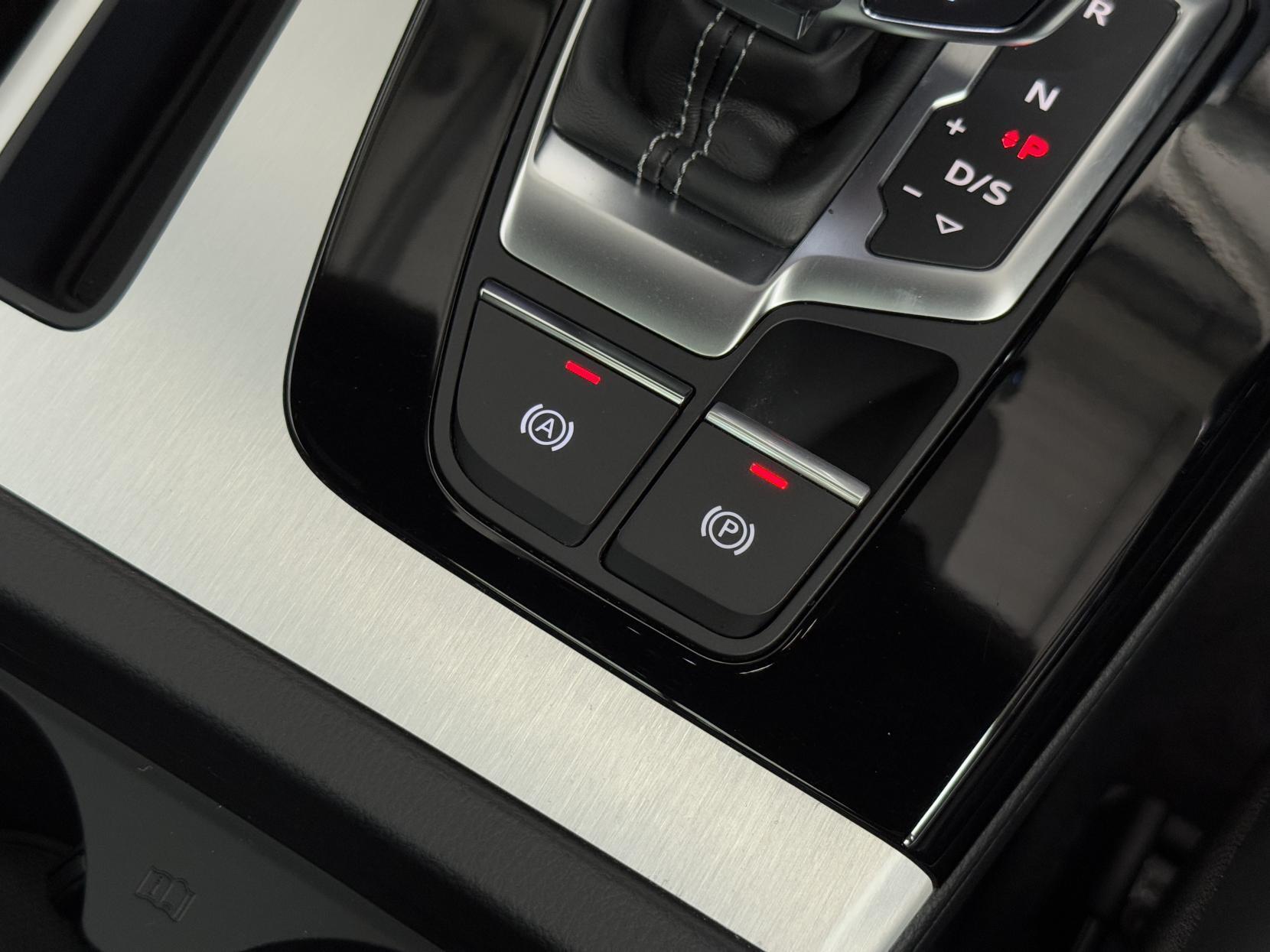 Audi Q5 view 37