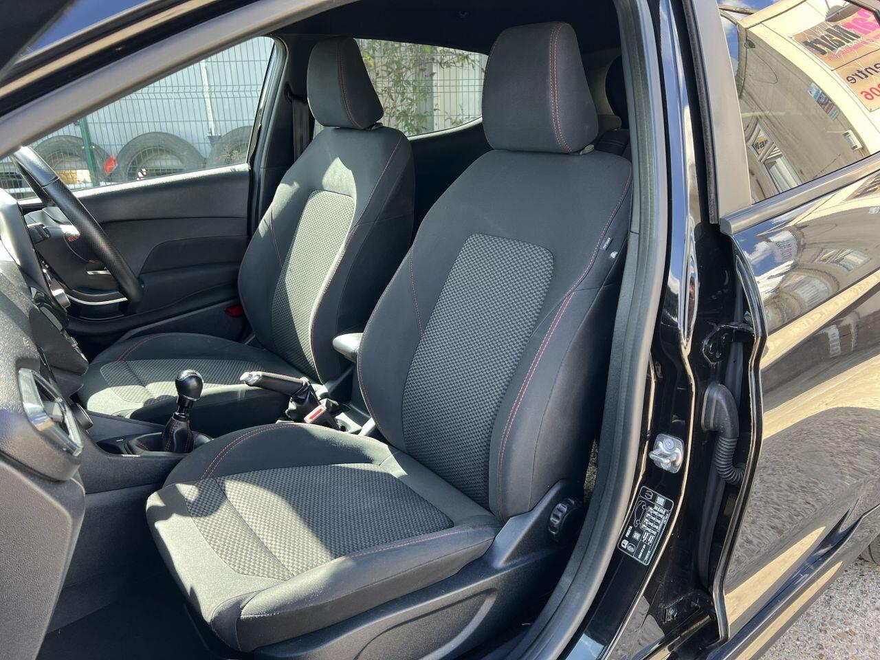 Ford Fiesta view 22