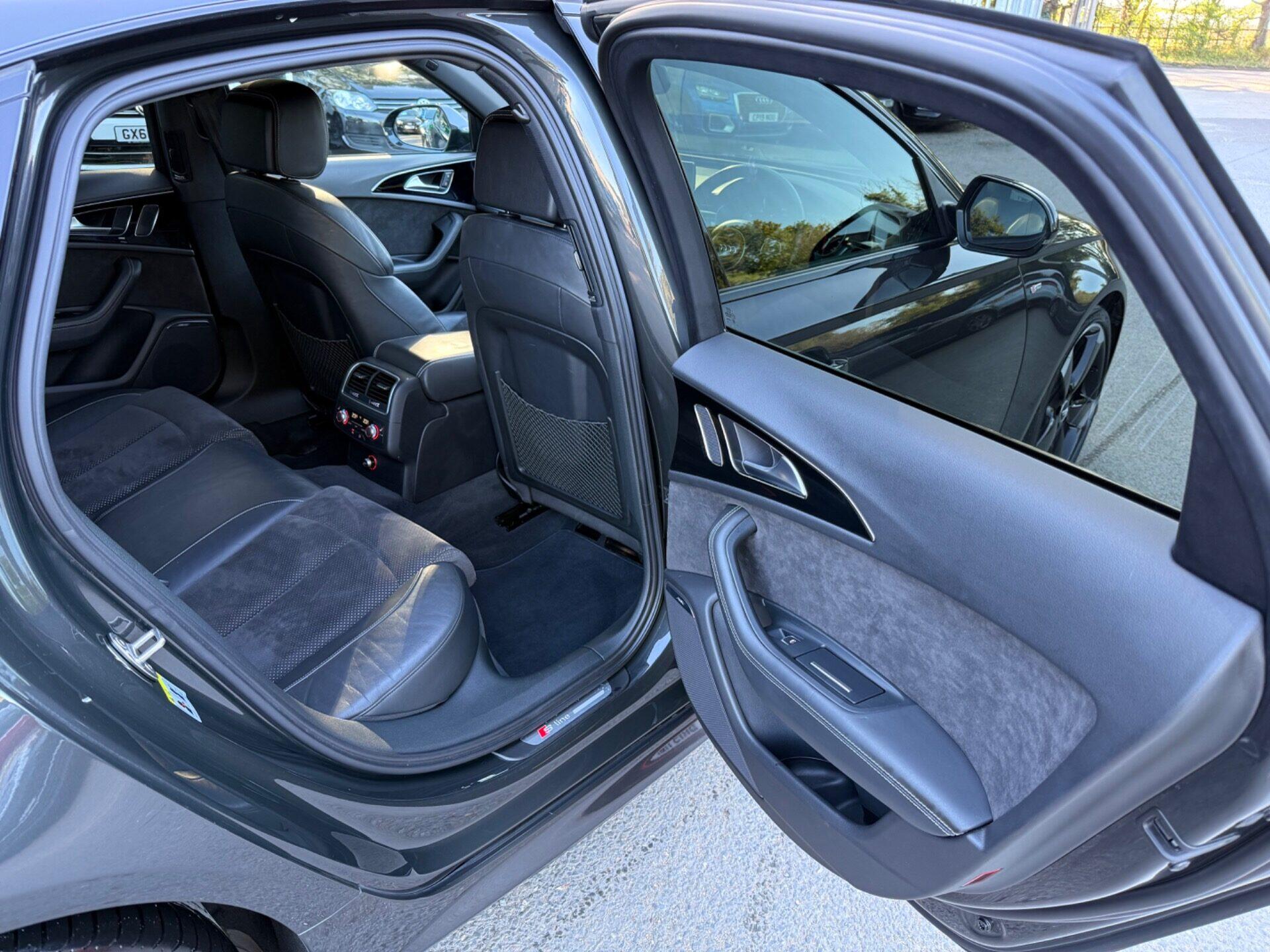 Audi A6 view 33