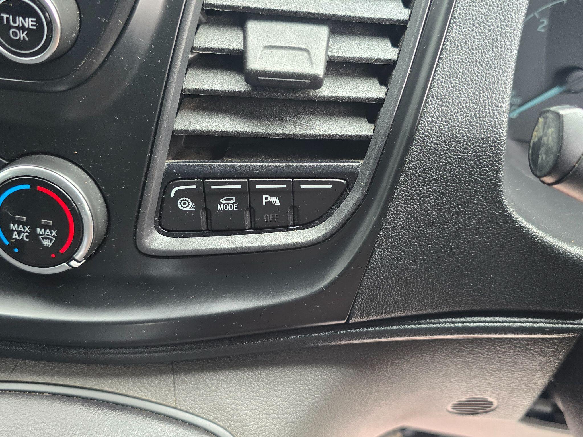Ford Transit Custom view 27