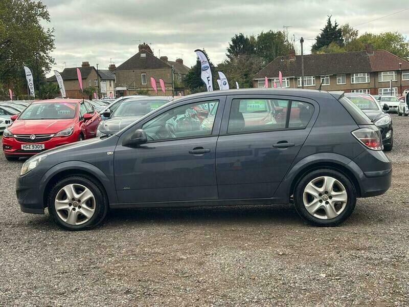 2011 Vauxhall Astra 1.6 16v Active Euro 5 5dr • 145,000 miles image 7