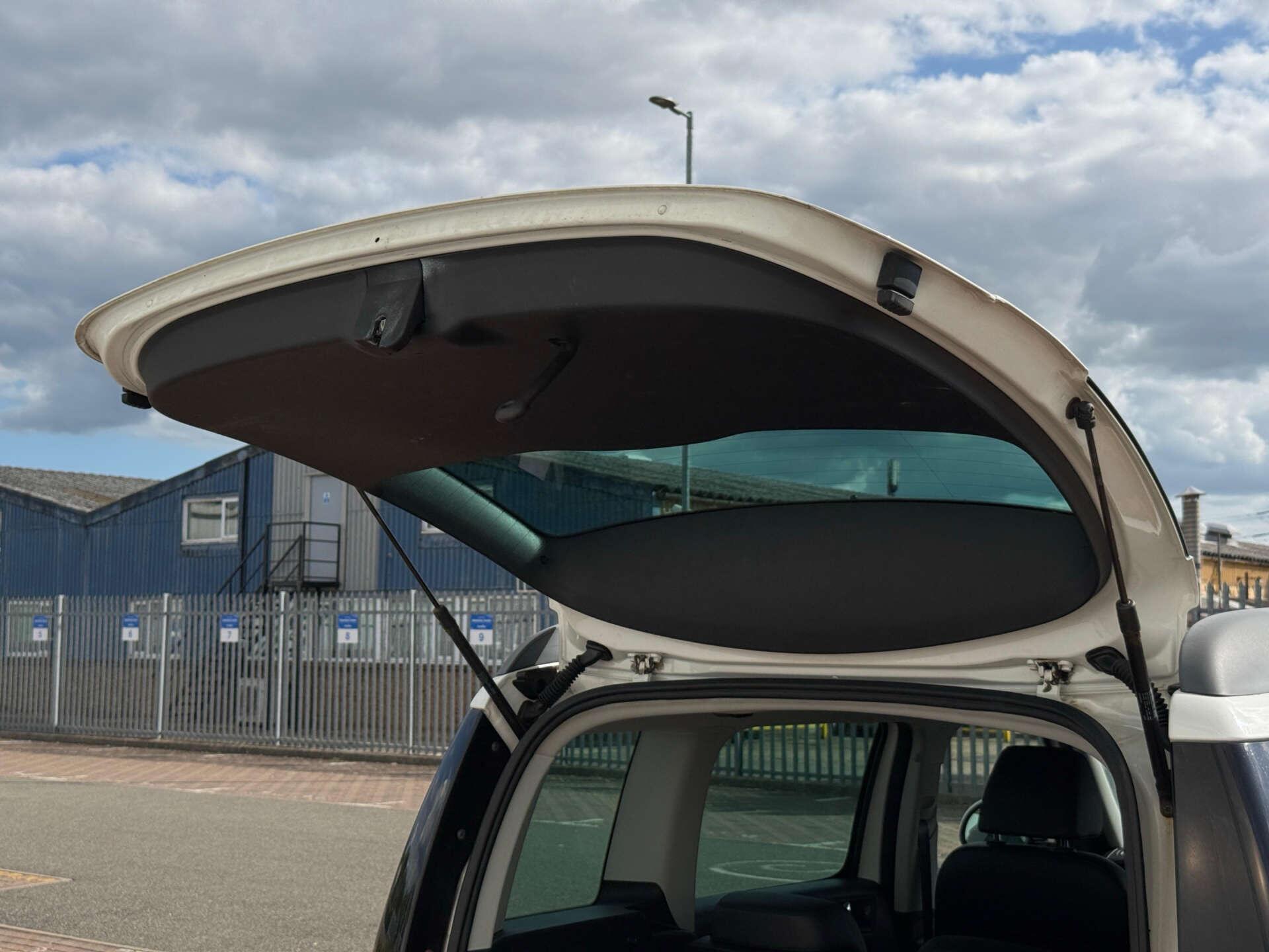 Skoda Yeti view 24