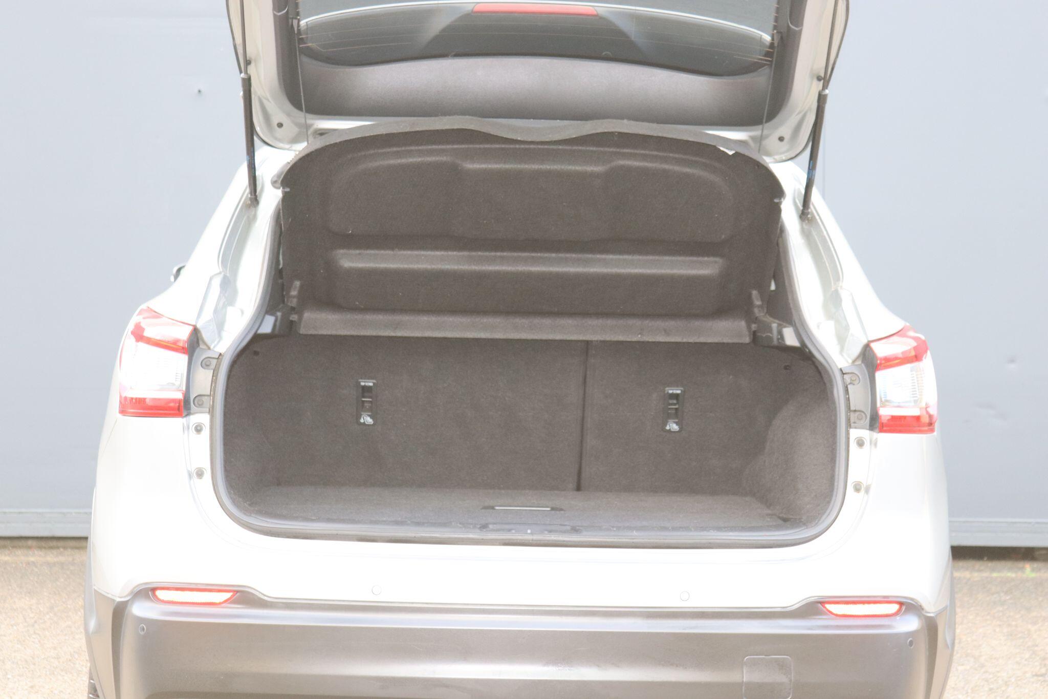 NISSAN QASHQAI 1.5 DCI TEKNA EURO 6 S S 5DR 37 PHOTOS NISSAN QASHQAI...