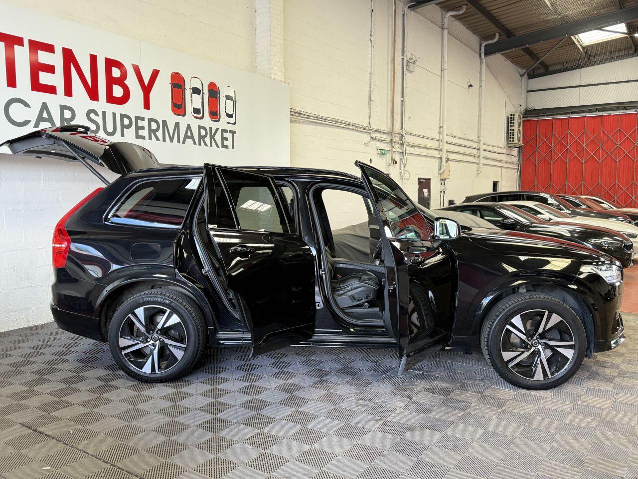 Volvo XC90 view 14