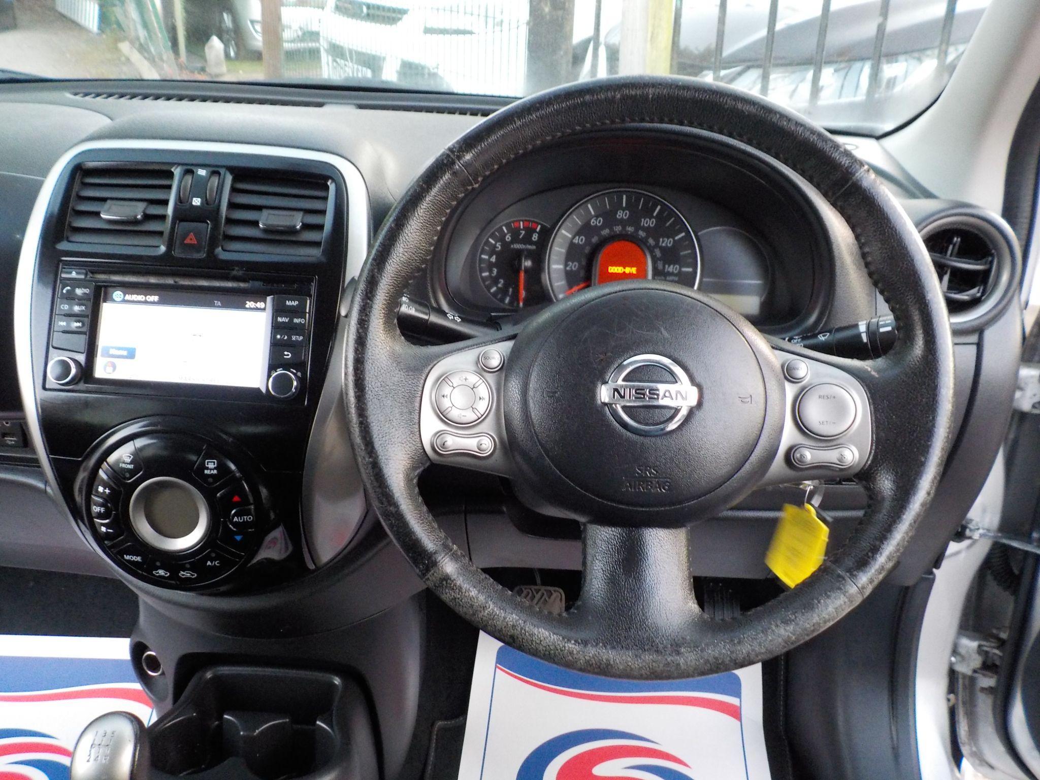 Nissan Micra 1.2 n-tec Euro 6 5dr