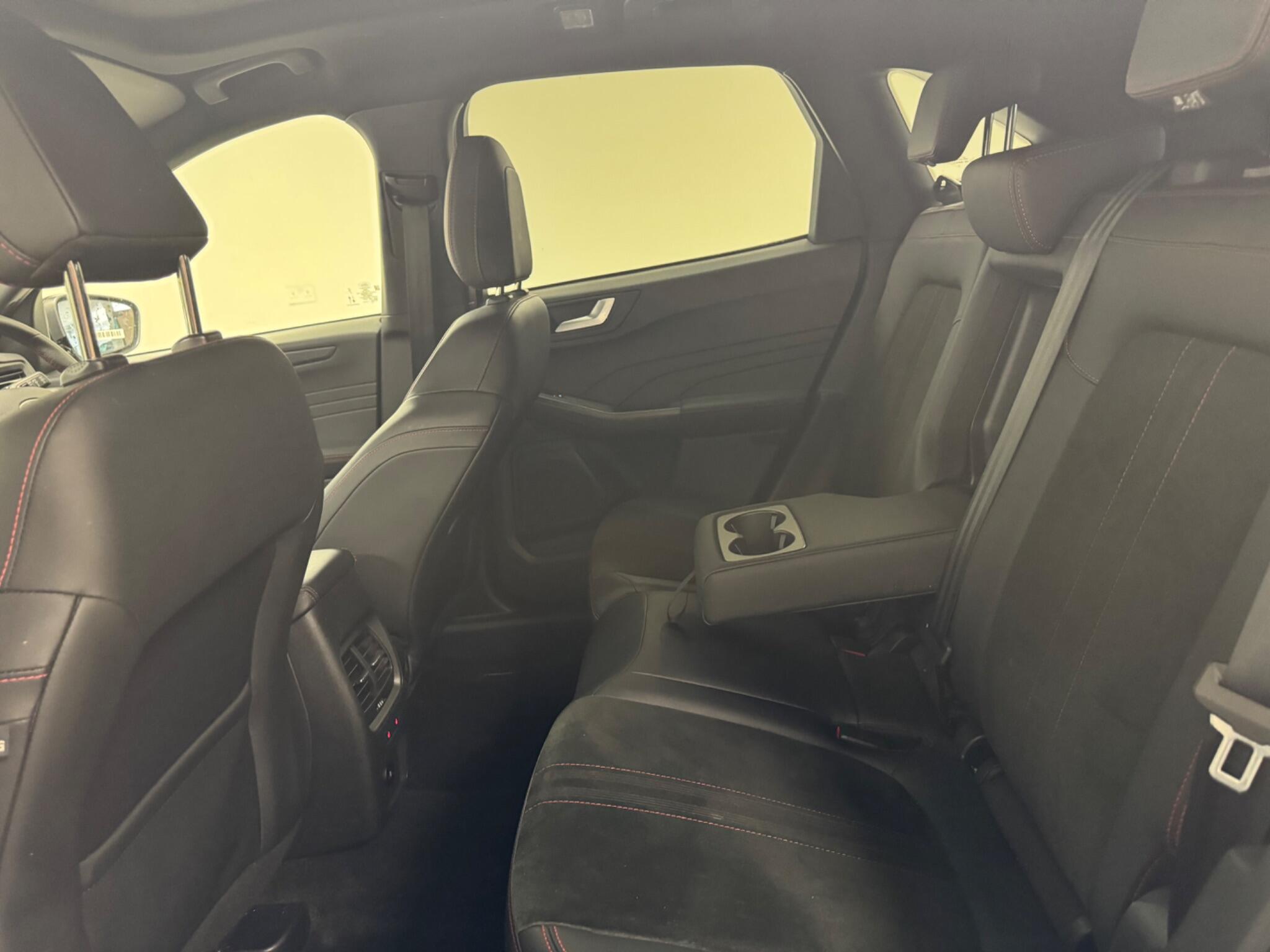 Ford Kuga view 10